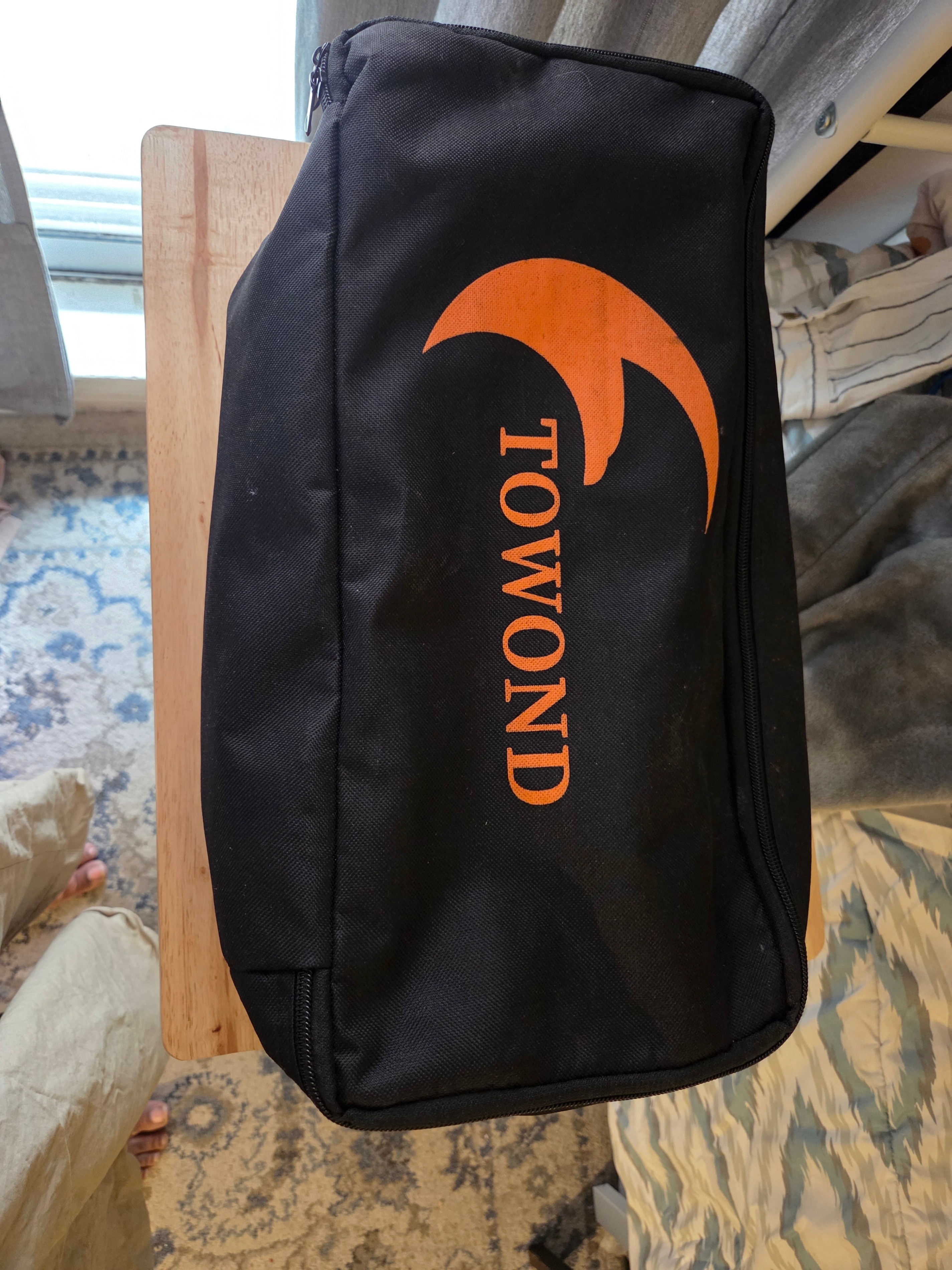 Towond 100" Outdoor Projector Screen - photo 2