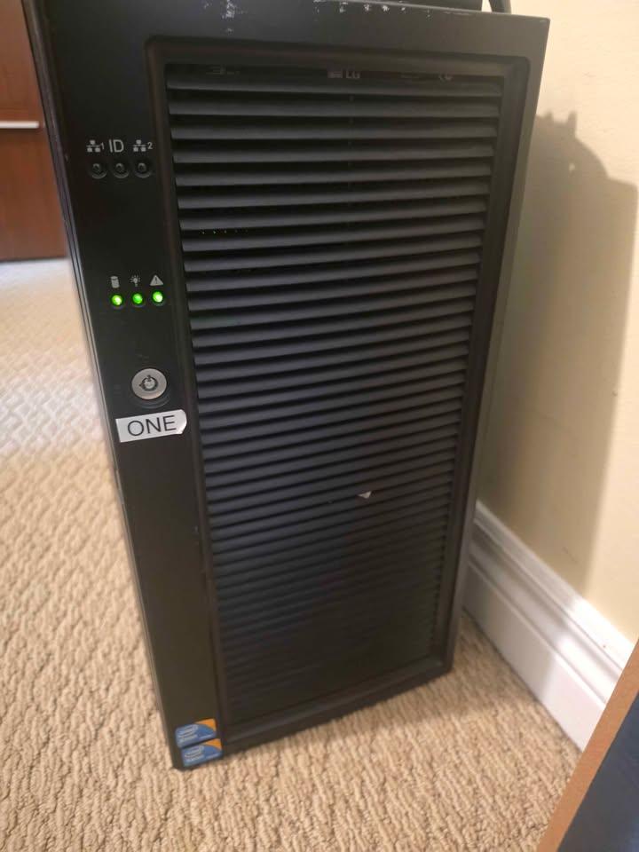 Intel S5520HC Server Tower with Dual Intel Xeon E5504 Processors - photo 3