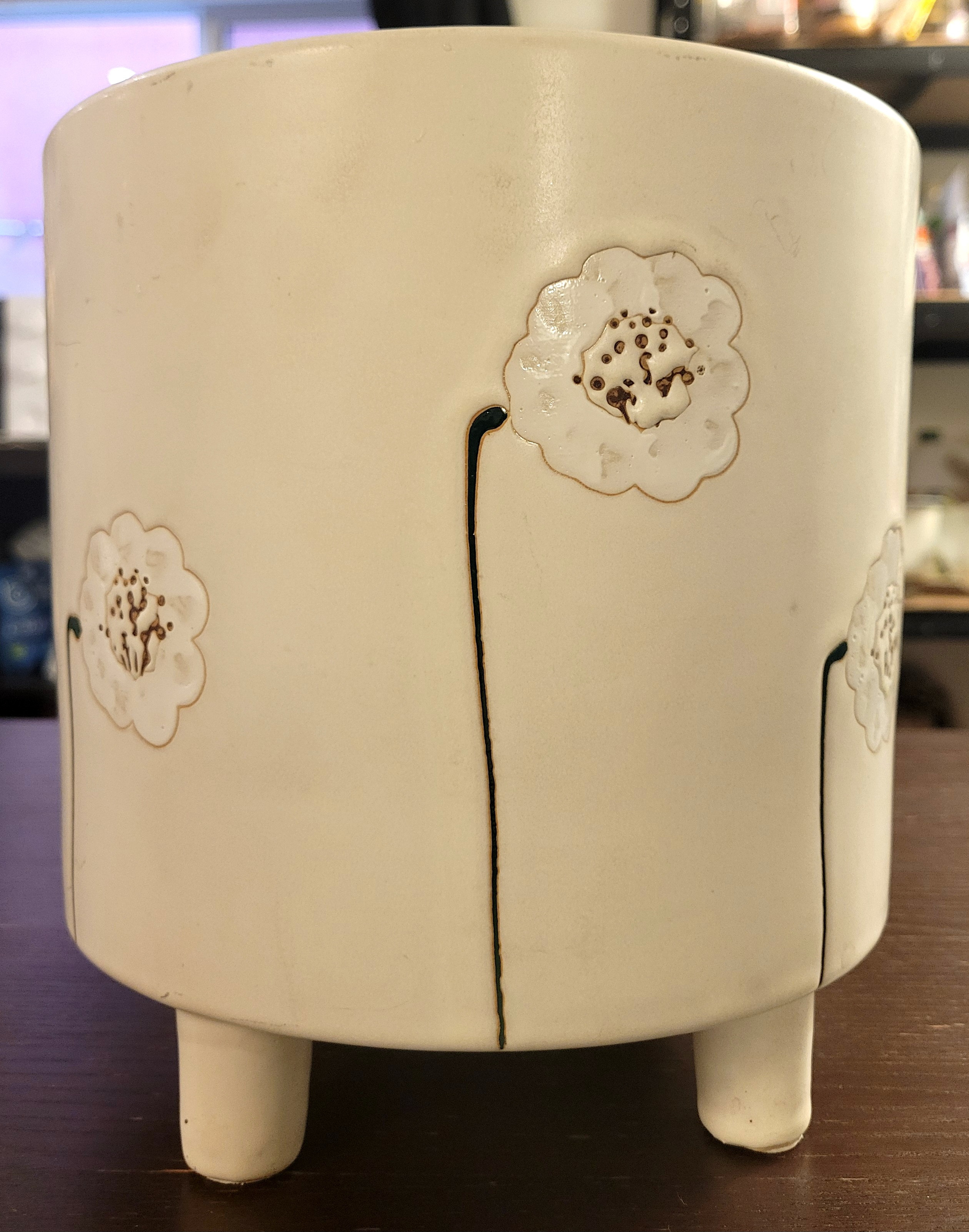 White Ceramic Footed Planter with Embossed Floral Pattern