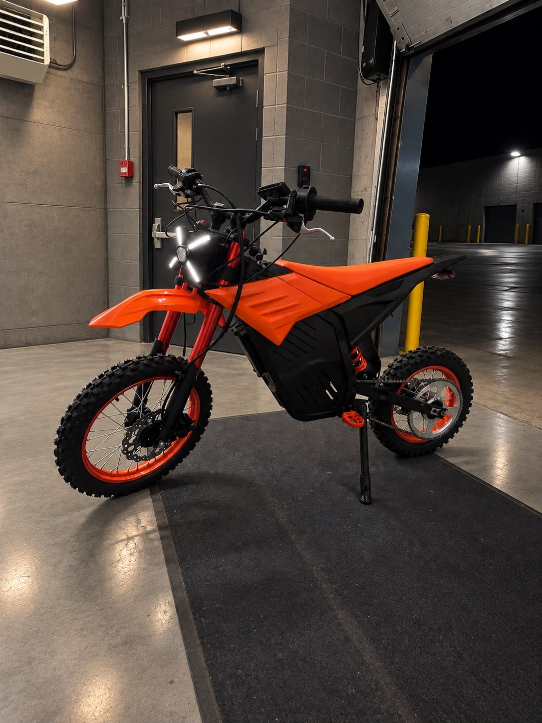 Electric Dirt Bike 4000W | 65 KM/H | 65 KM Range - photo 4