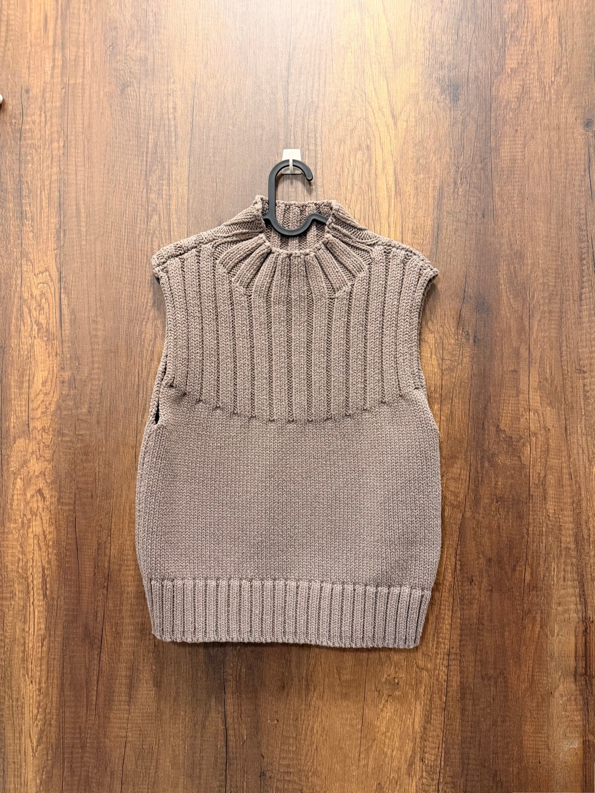 Zara Beige Chunky Knit Turtleneck Vest, Size M - photo 2
