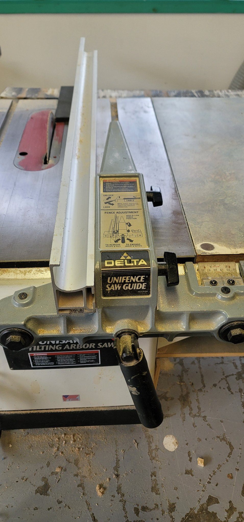 Delta Unisaw 10" Cabinet Saw — Unifence + Excalibur Slide Table