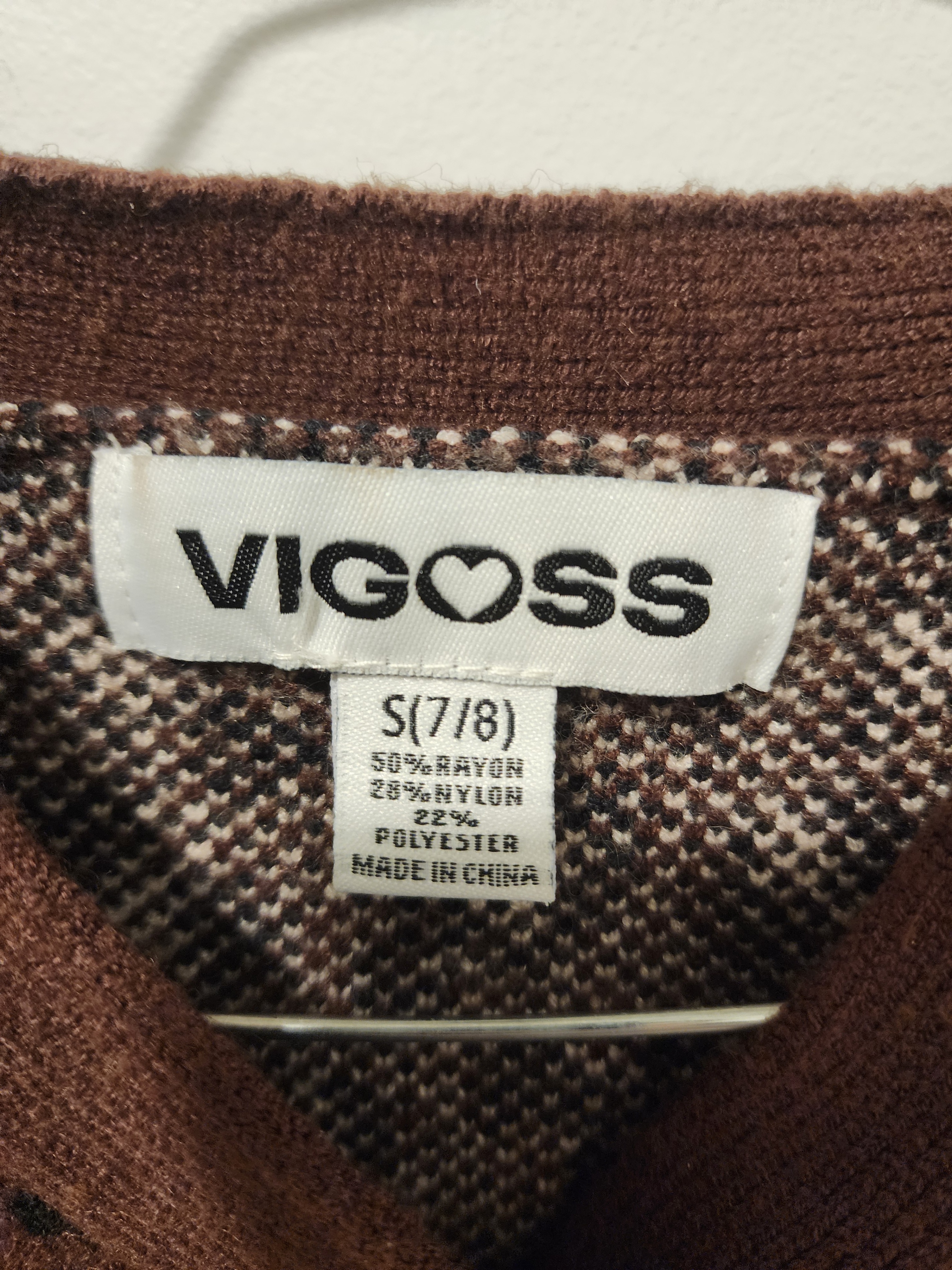 Girls  (age 7/8  S) sweater in very good condition - photo 2