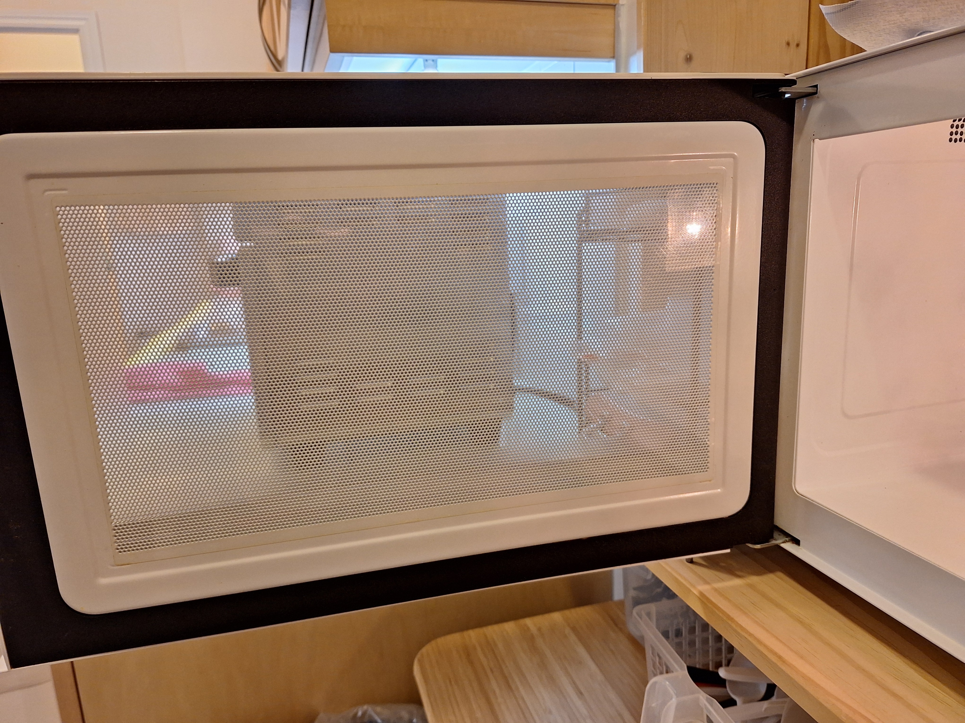 Sanyo Microwave - PRICE FIRM - photo 5