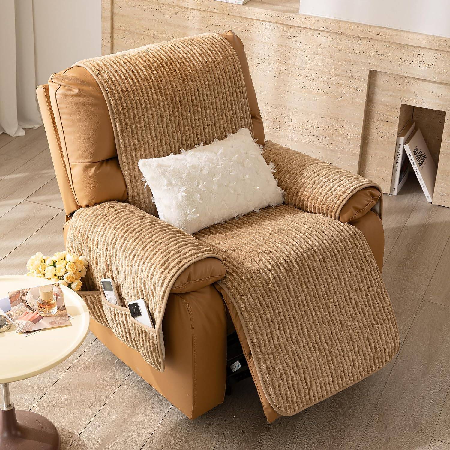 Flannel Recliner Chair Cover with Pockets