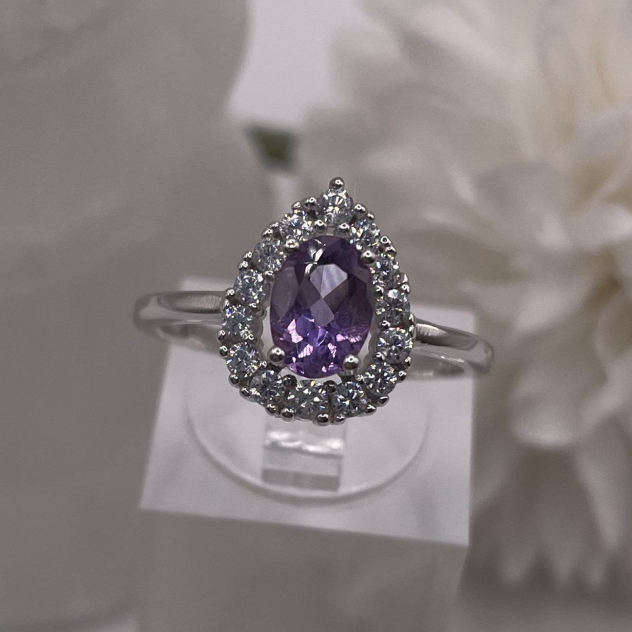 Amethyst & Cubic Zirconia Sterling Silver Ring (Size 7)