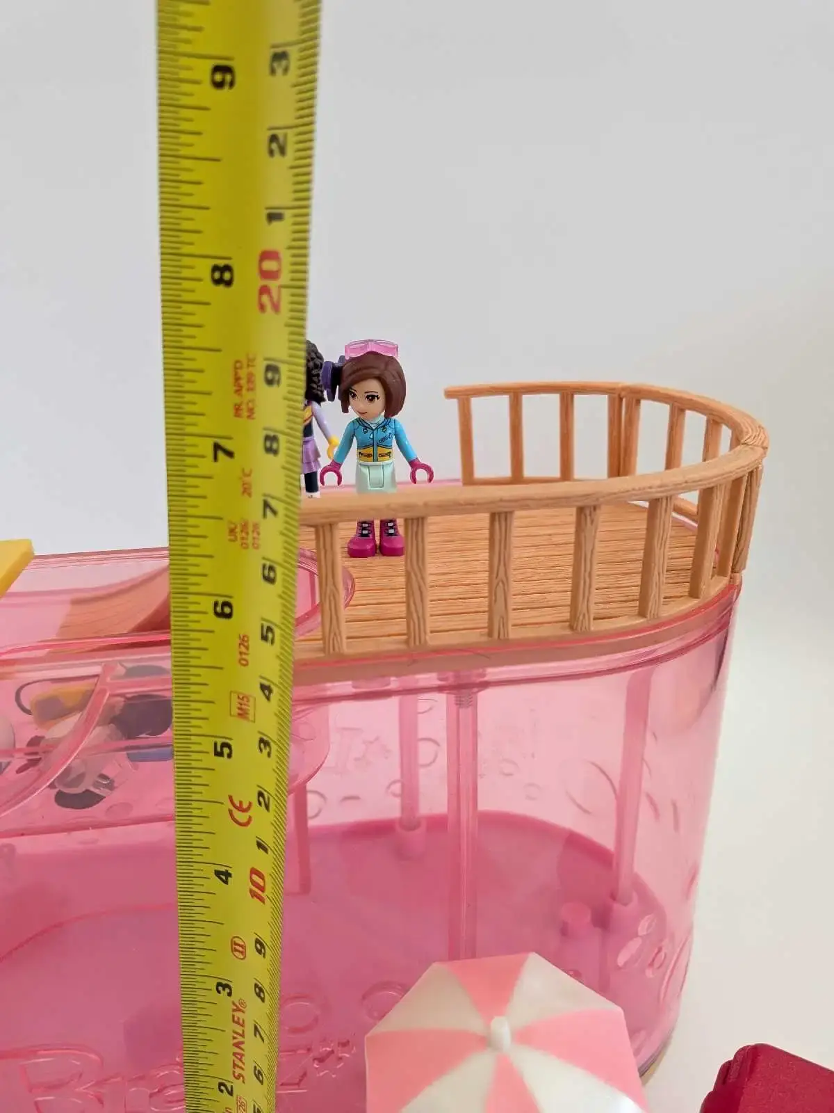 Barbie Pool and Accessories Playset - photo 5