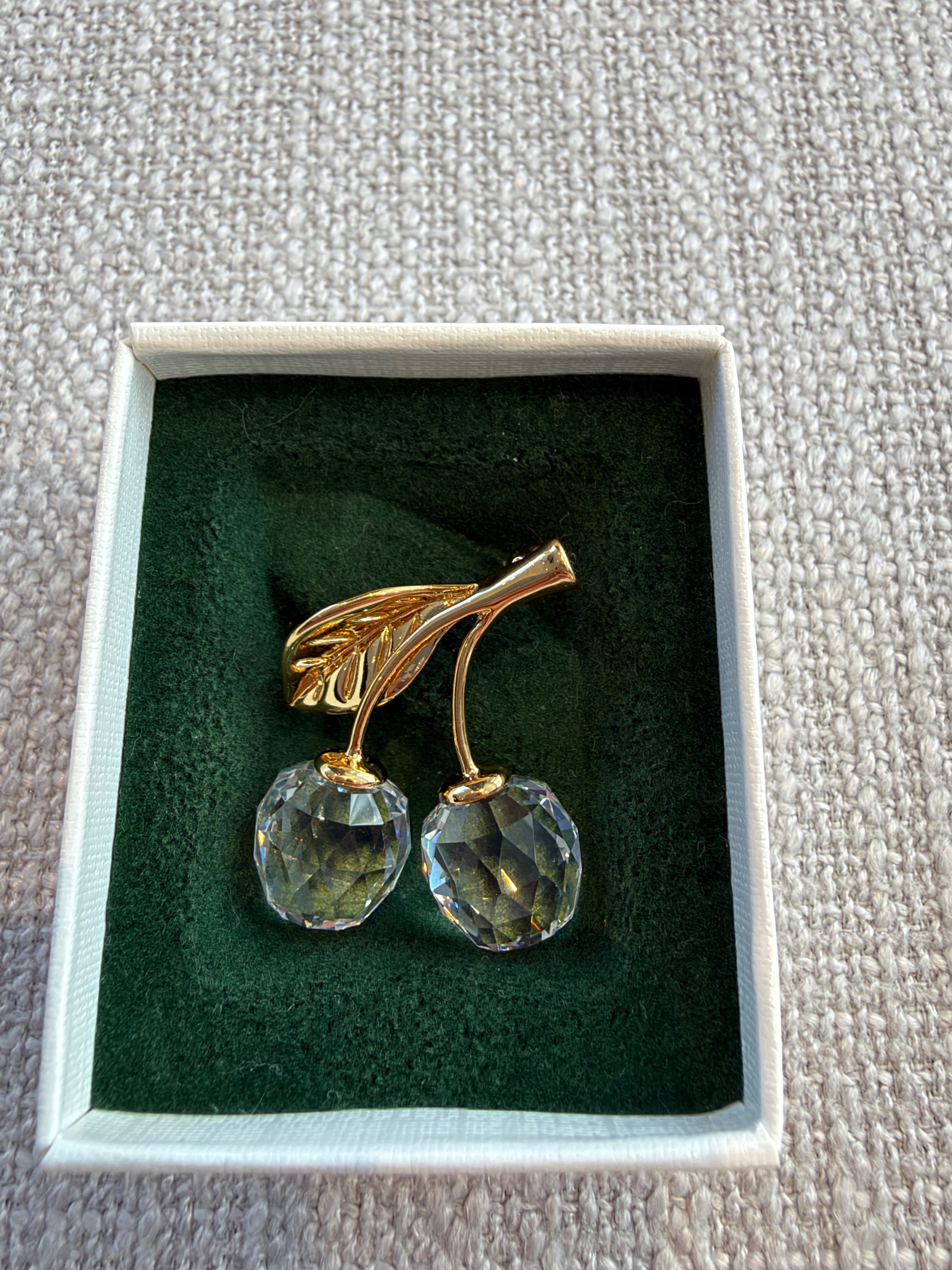Vintage Swarovski Crystal Memories Cherry Brooch with Box - photo 3