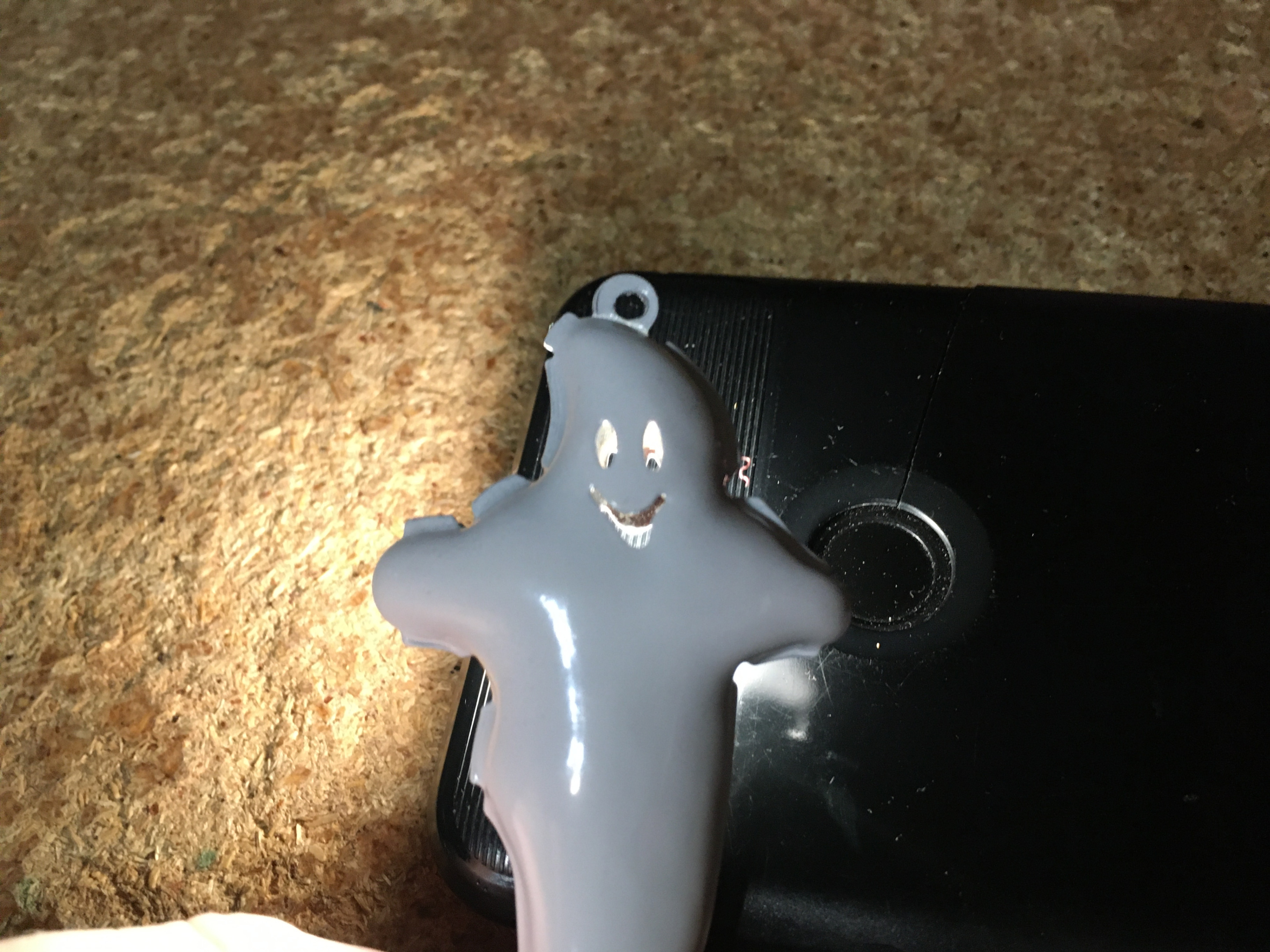 VINTAGE WHITE ENAMEL GHOST NECKLACE CHARM JINGLE HALLOWEEN 2.75" - photo 3