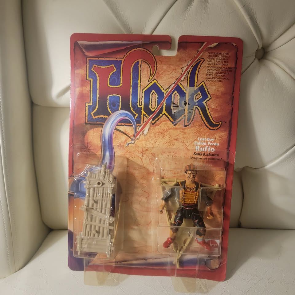 Vintage 1991 Mattel HOOK Rufio Action Figure w/ Sails & Skates