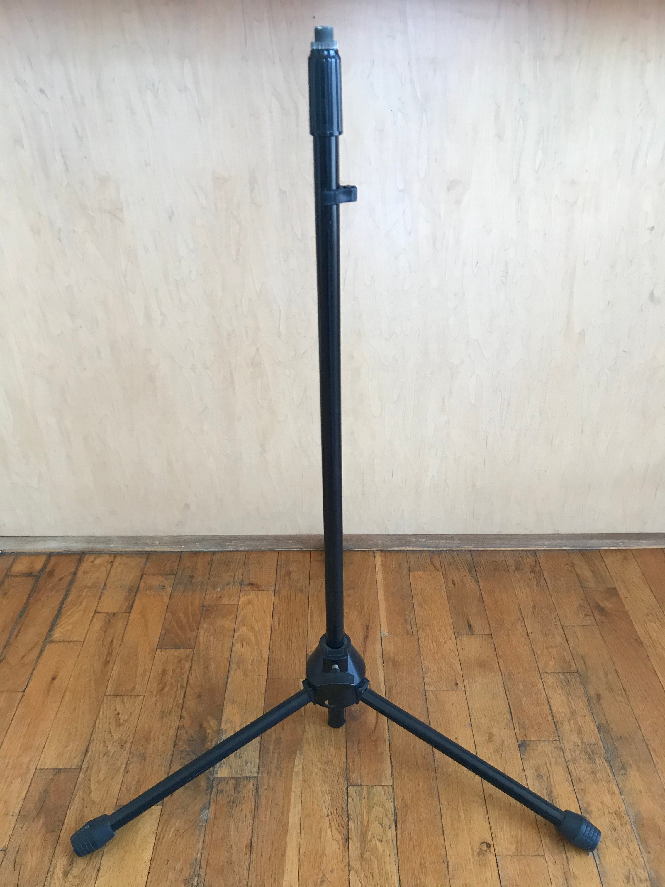 Moog Etherwave Theremin (Black Cabinet) with extras - photo 3