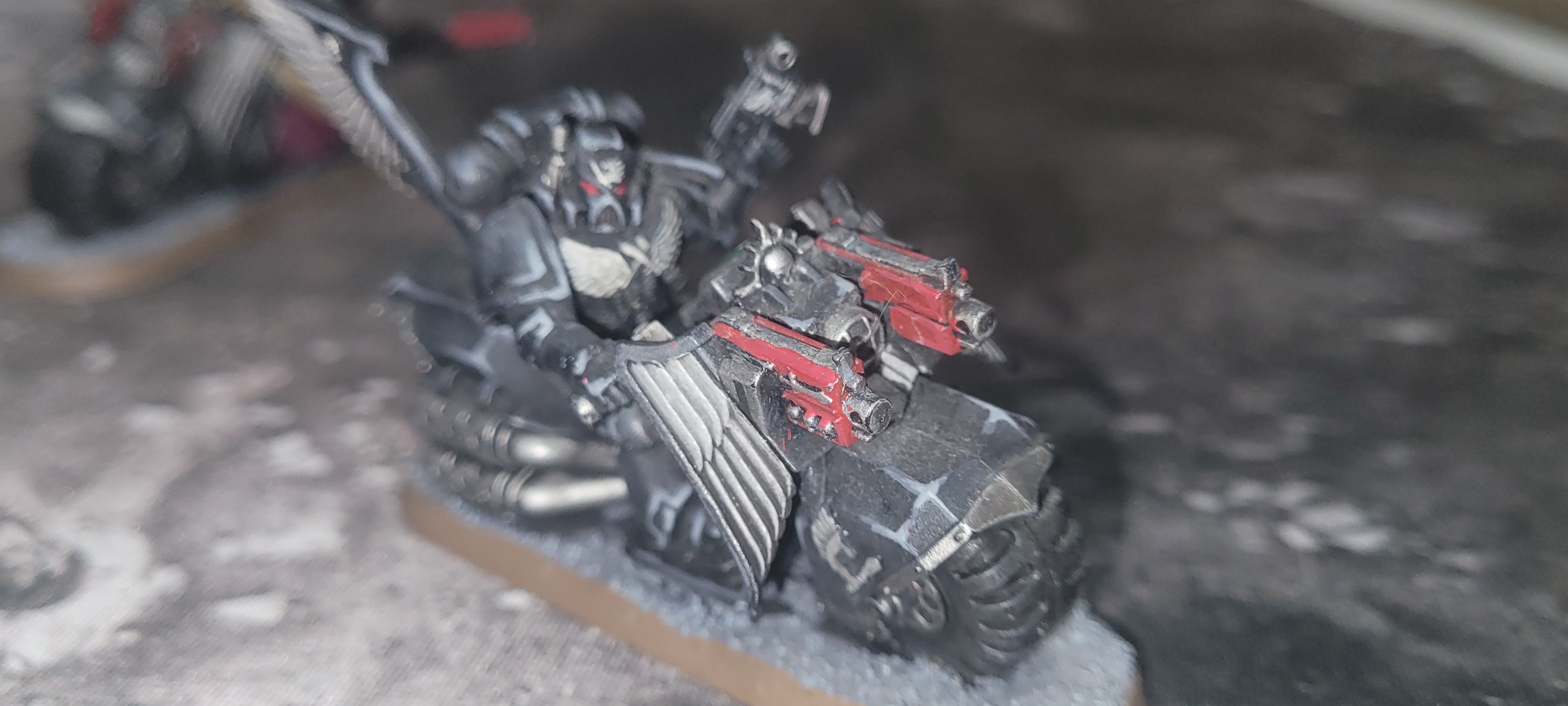Warhammer 40K Dark Angels Bikers – 3 Painted Minis - photo 3