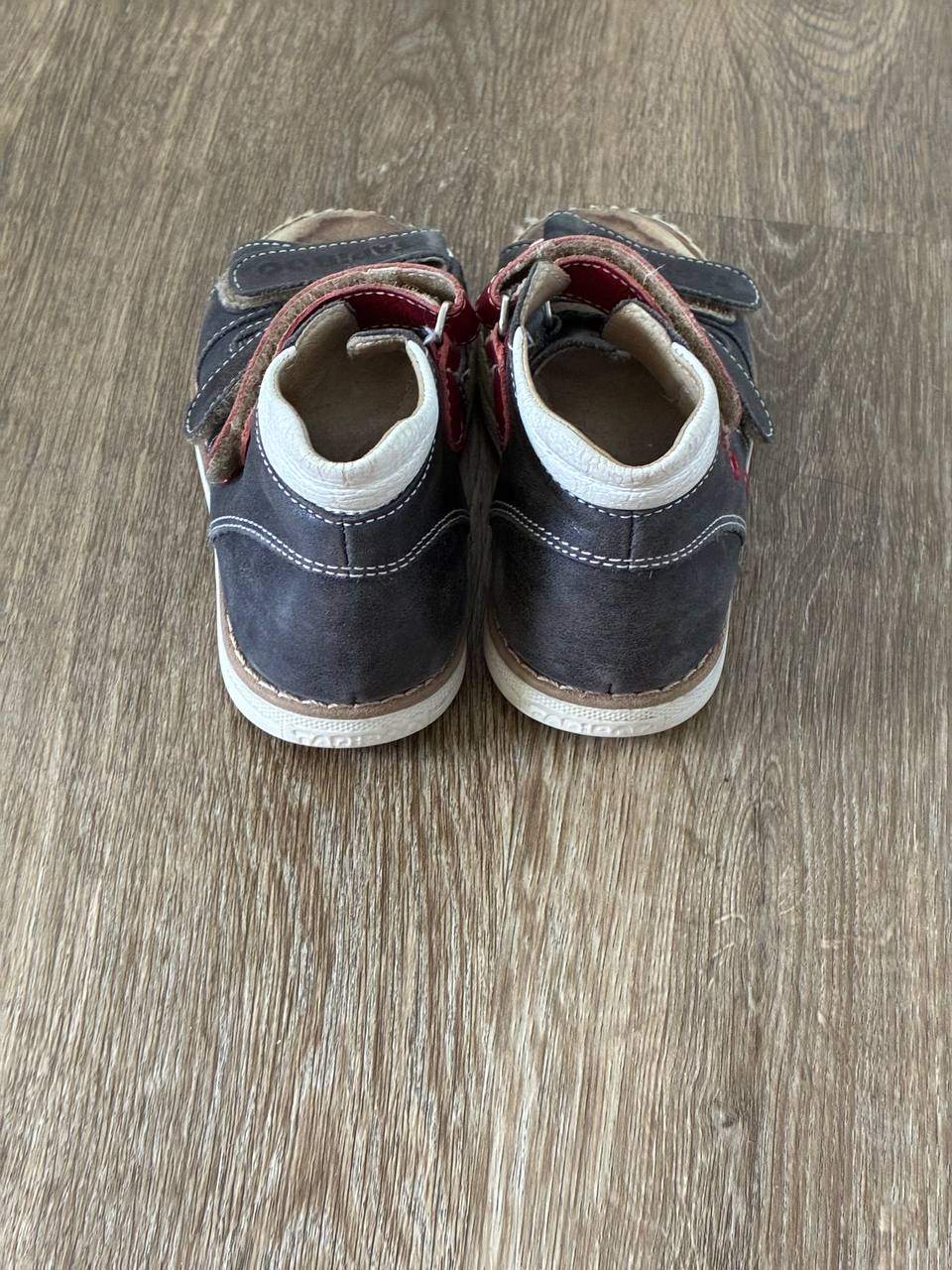 Velcro kids shoes sandals - photo 3