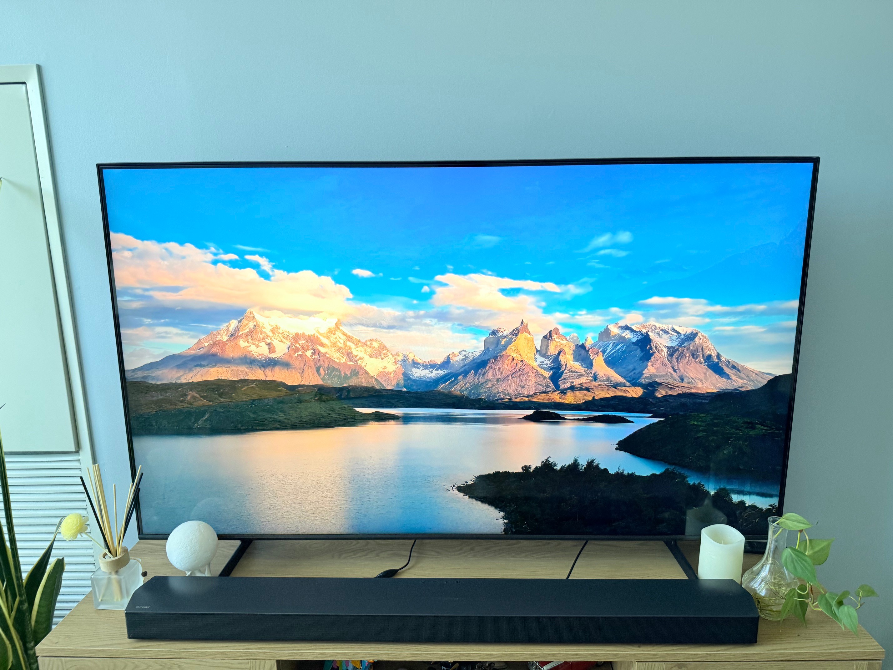 55 inch Samsung QLED TV