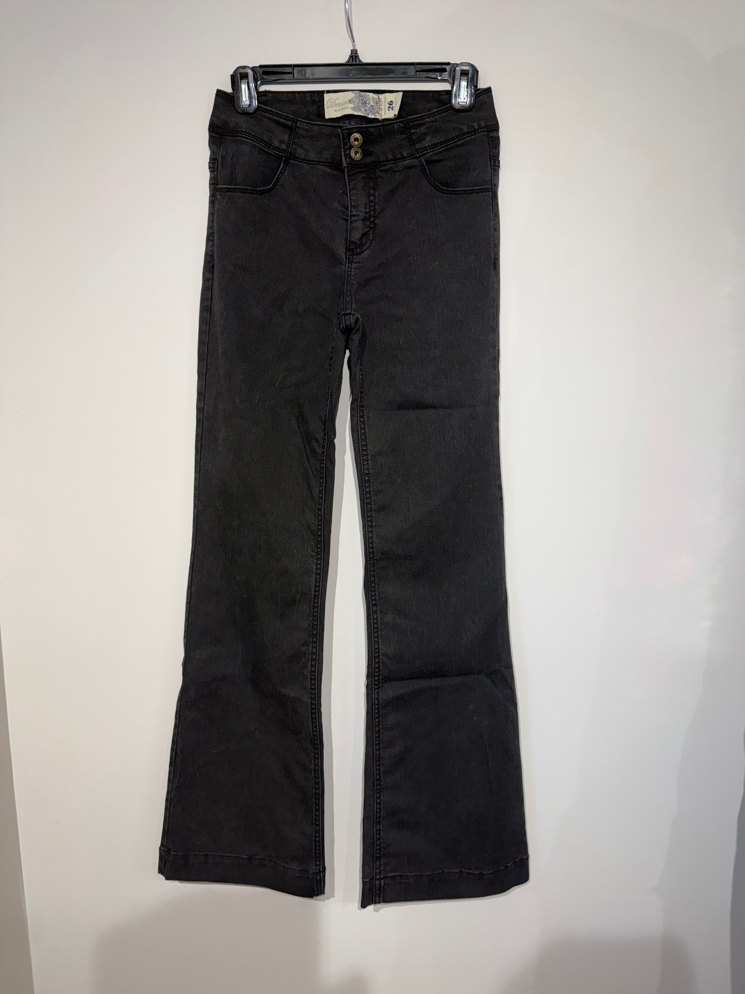 Le Chateau Washed Black Flare Jeans Size 26 Horsebit Accent NWOT