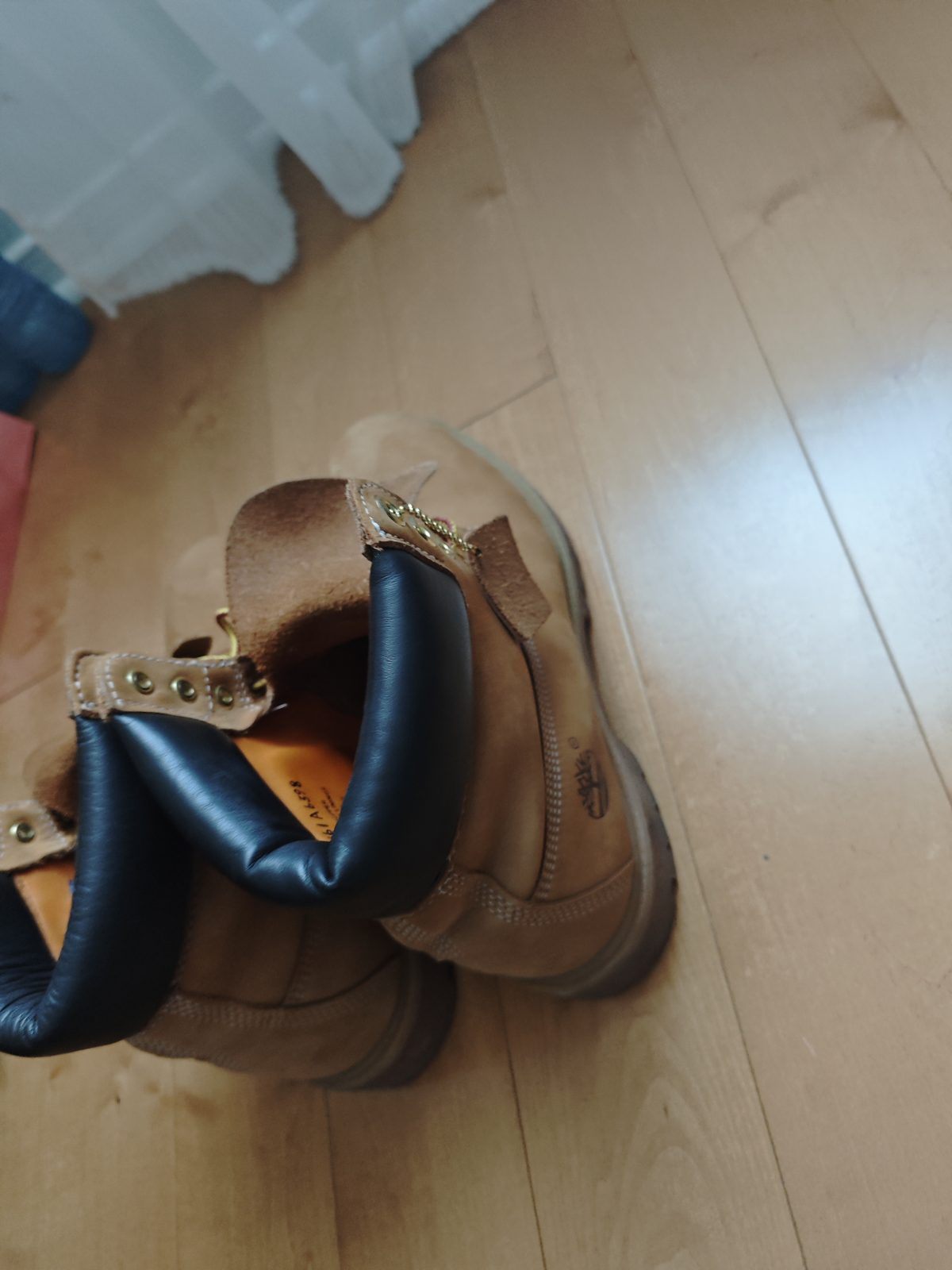 Timberland 6" Premium Boots – Men's US 10.5 - photo 3