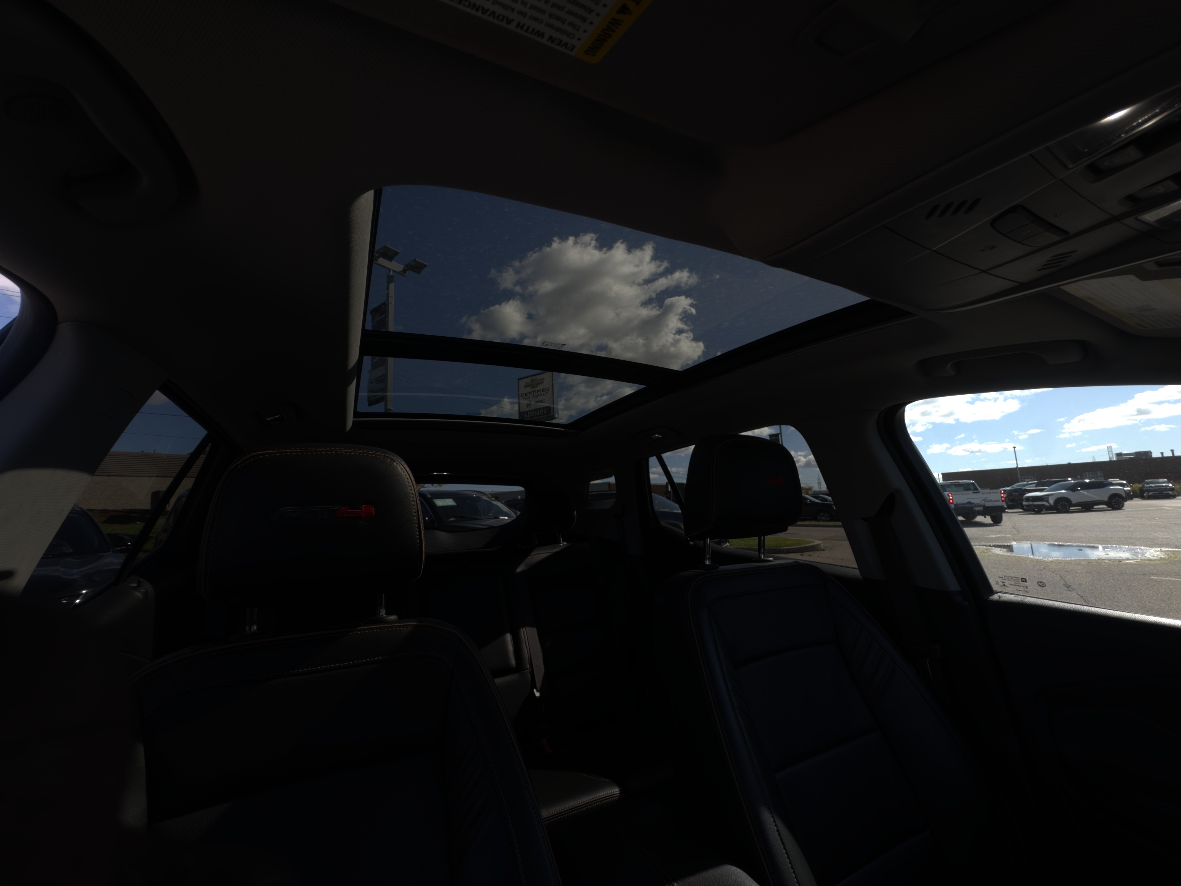 USED 2022 GMC TERRAIN AT4 - photo 5