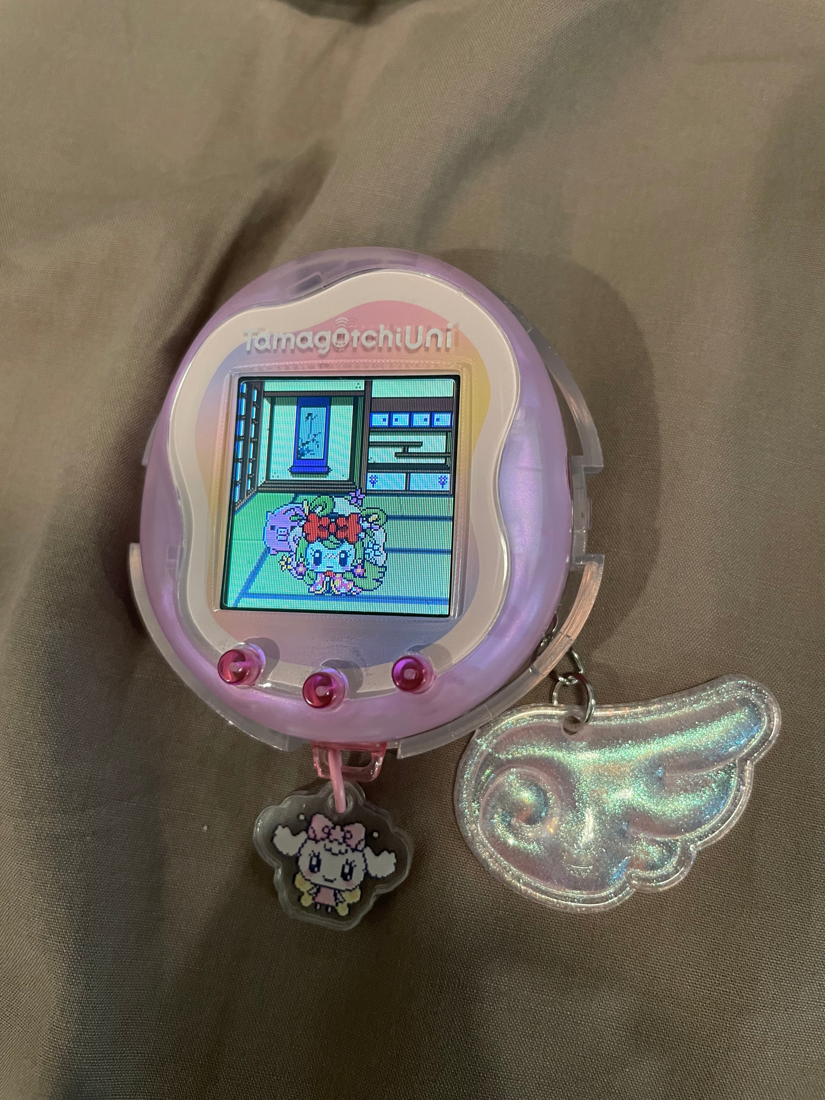 Tamagotchi uni - Aurora Pink (Premium Bandai edition) - photo 4