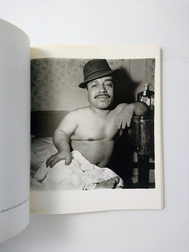 Diane Arbus: an Aperture Monograph - photo 5