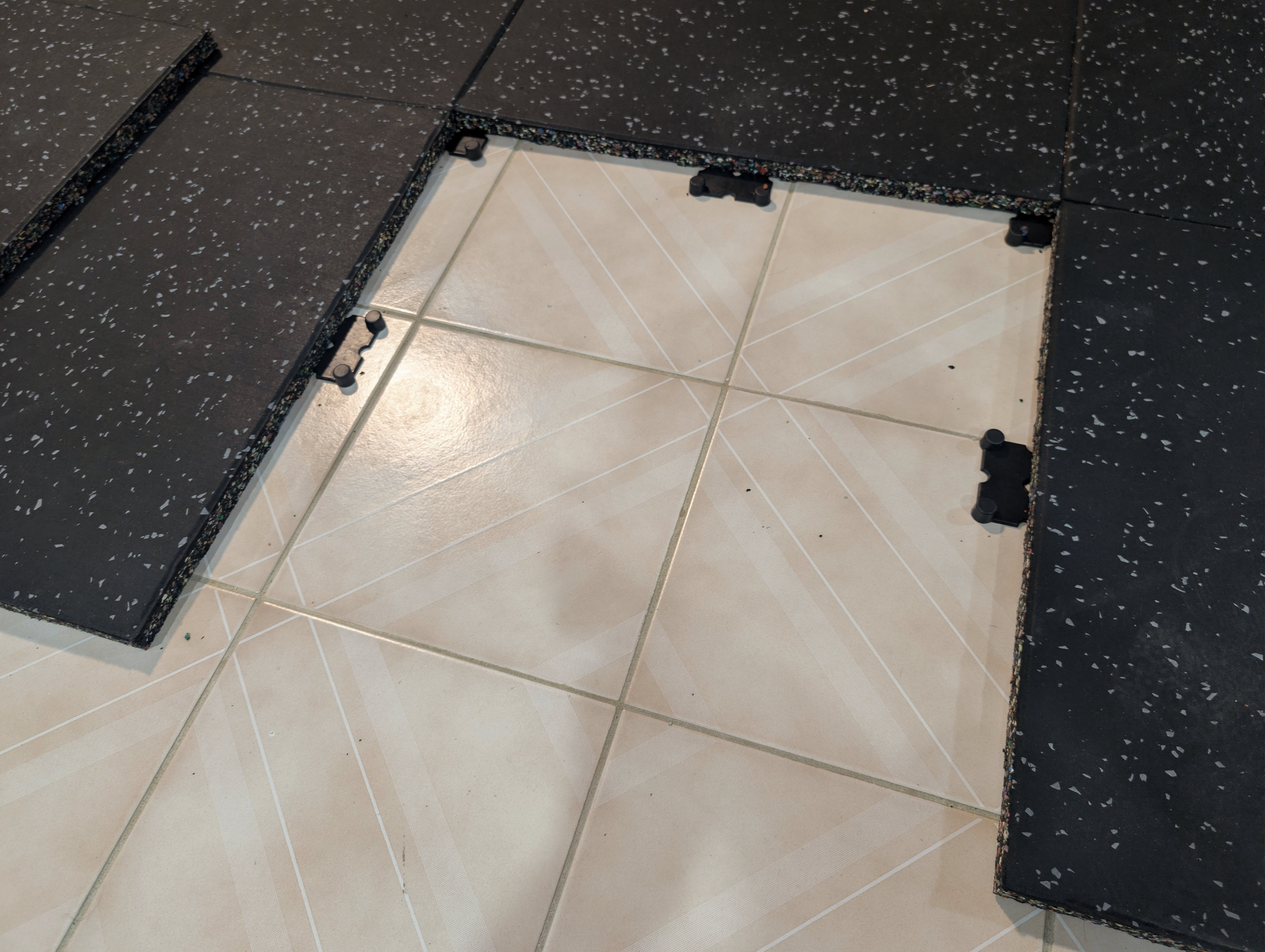 THICK Rubber Modular Gym Tile Flooring - photo 3