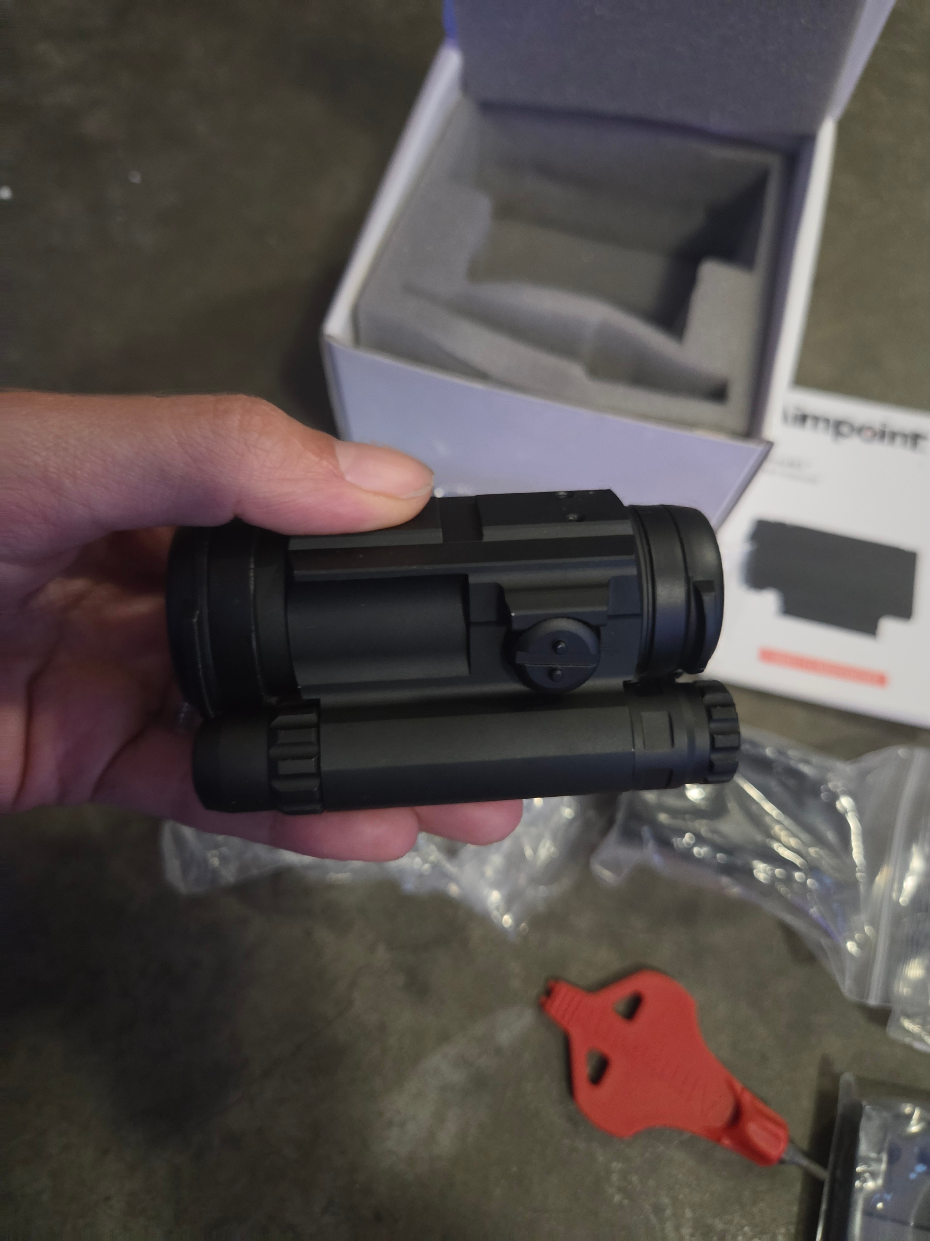 Aimpoint CompM5 Micro Red Dot - photo 3