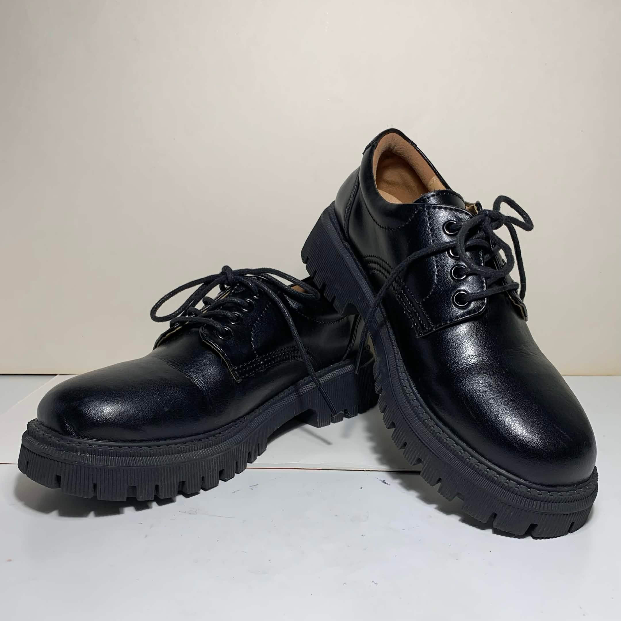 Leather Platform Oxford Shoe Womens Size 6
