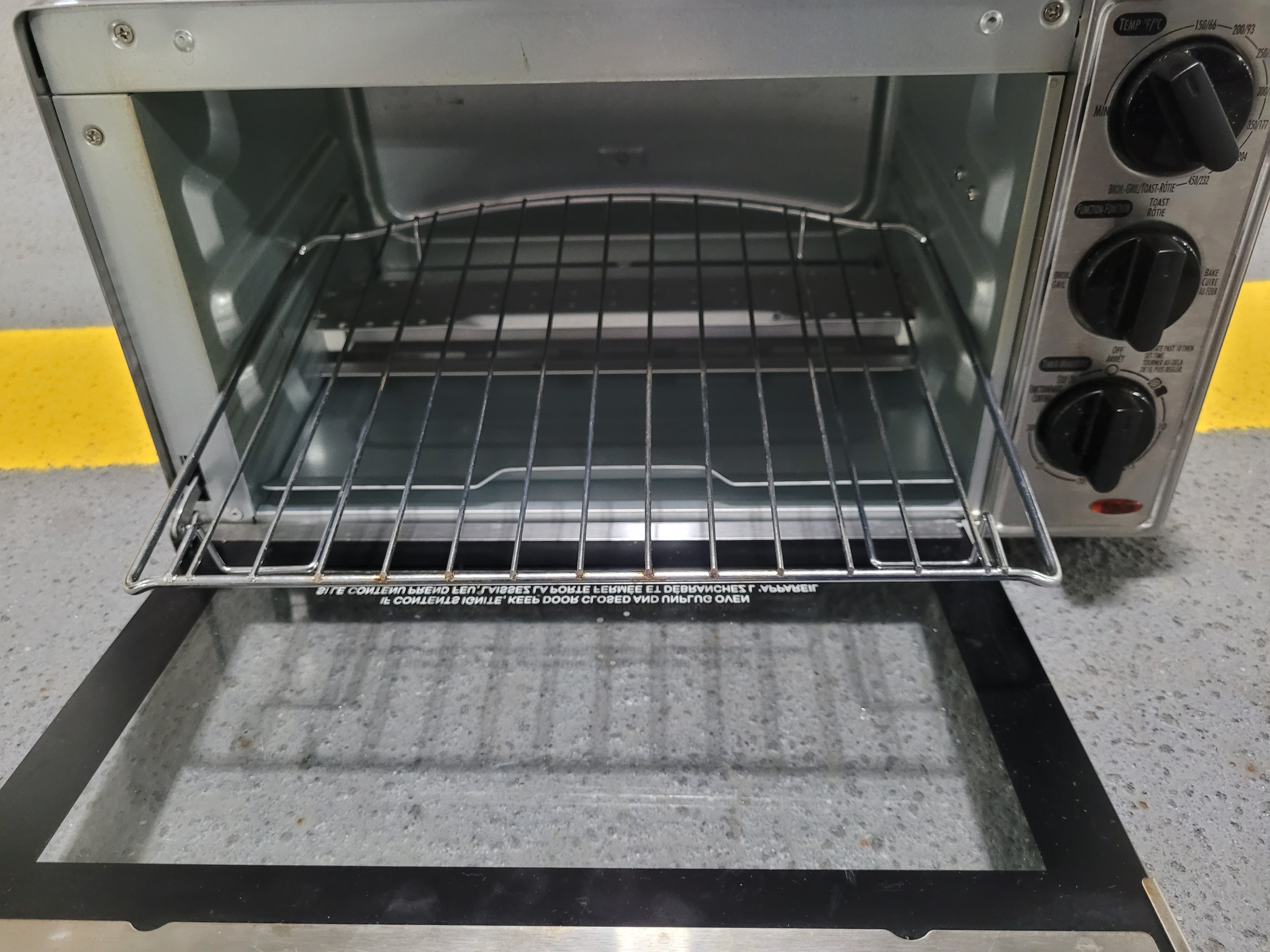Hamilton Beach Stainless Steel Toaster Oven - photo 3