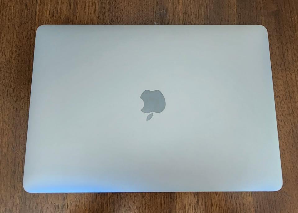 Apple MacBook Pro 13-inch 2022 - photo 4