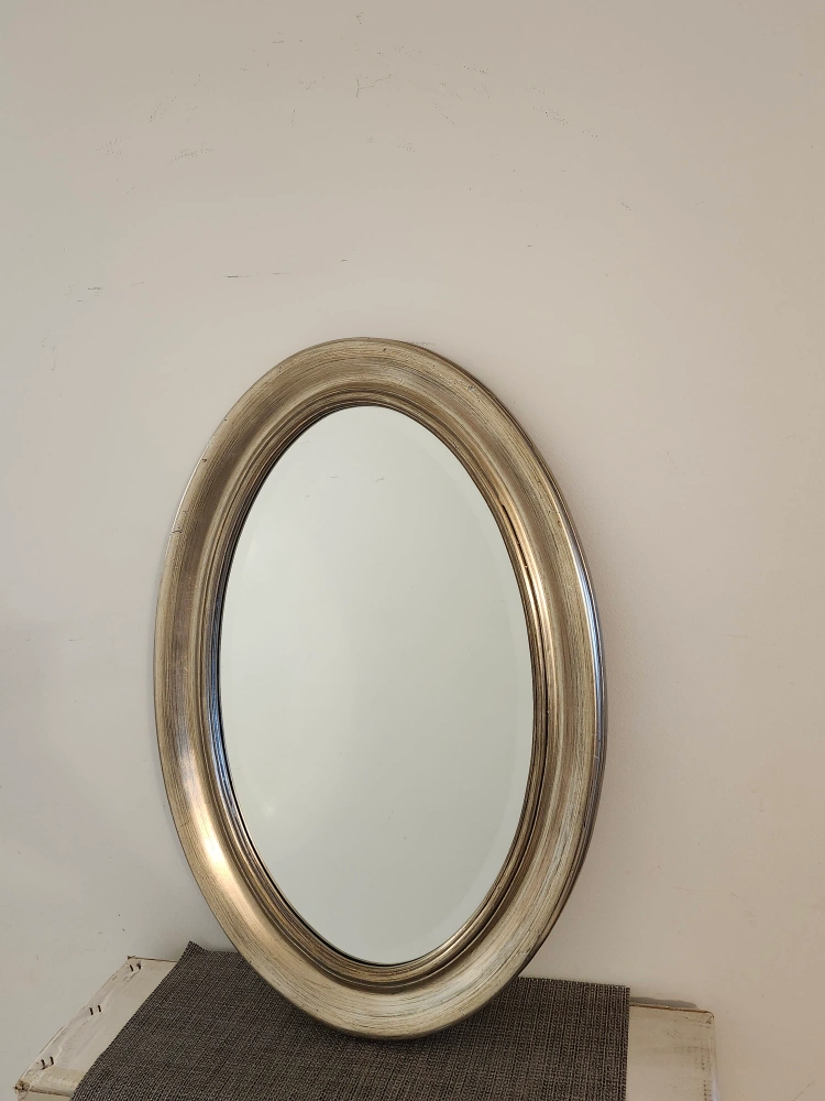 Oval Framed Mirror - photo 2