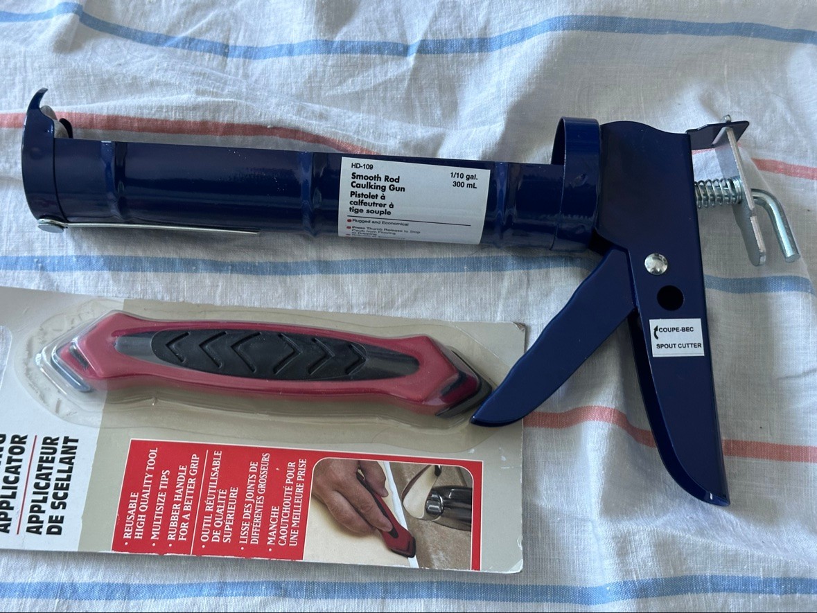 Smooth Rod Caulking Gun SealACrack Caulking Applicator