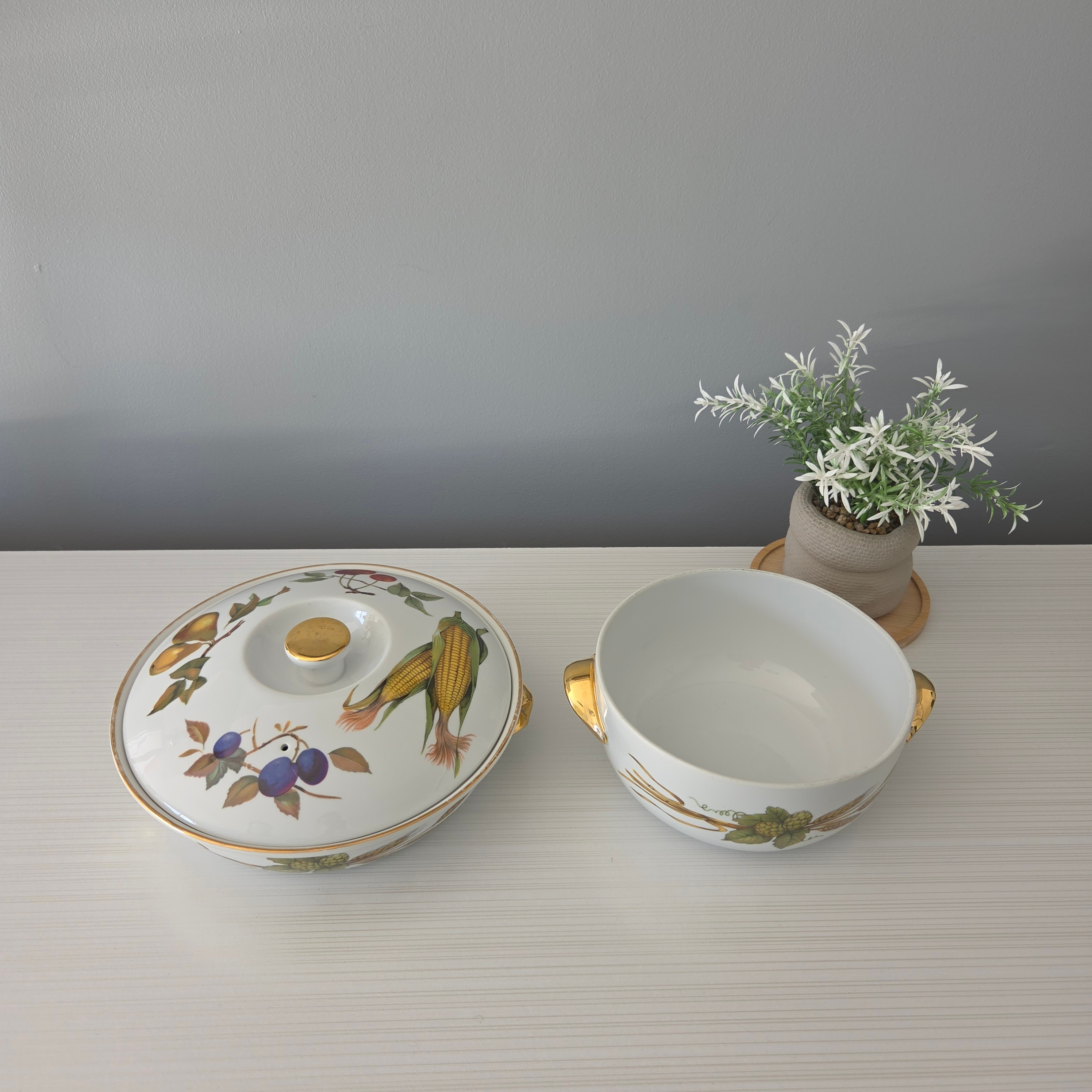 Royal Worcester Evesham Casserole Dish & Bowl - Pre-Loved! ✨
