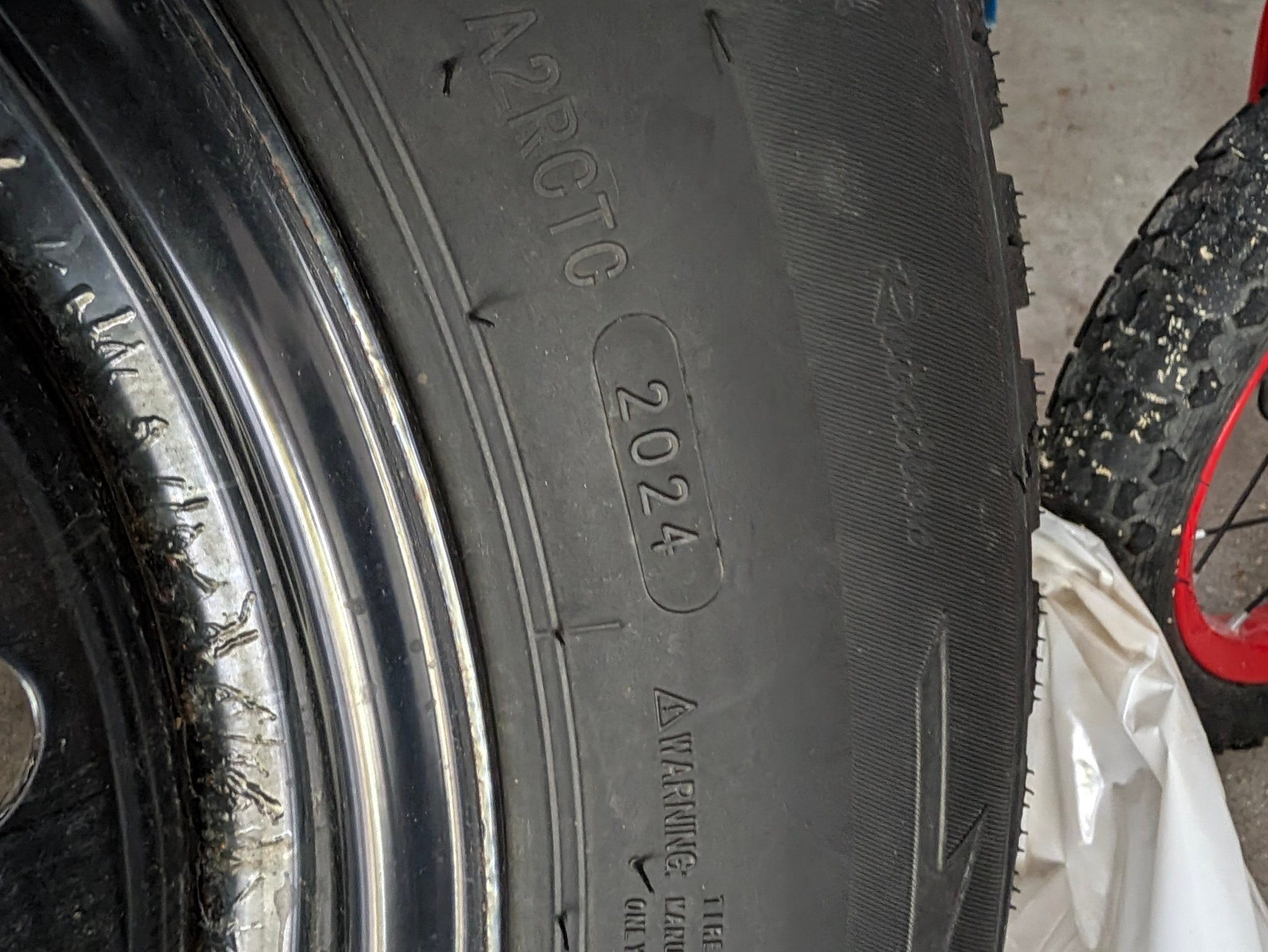 225/65R17 Winter Tires on Steel Rims - Mazzini Snow Leopard - photo 5