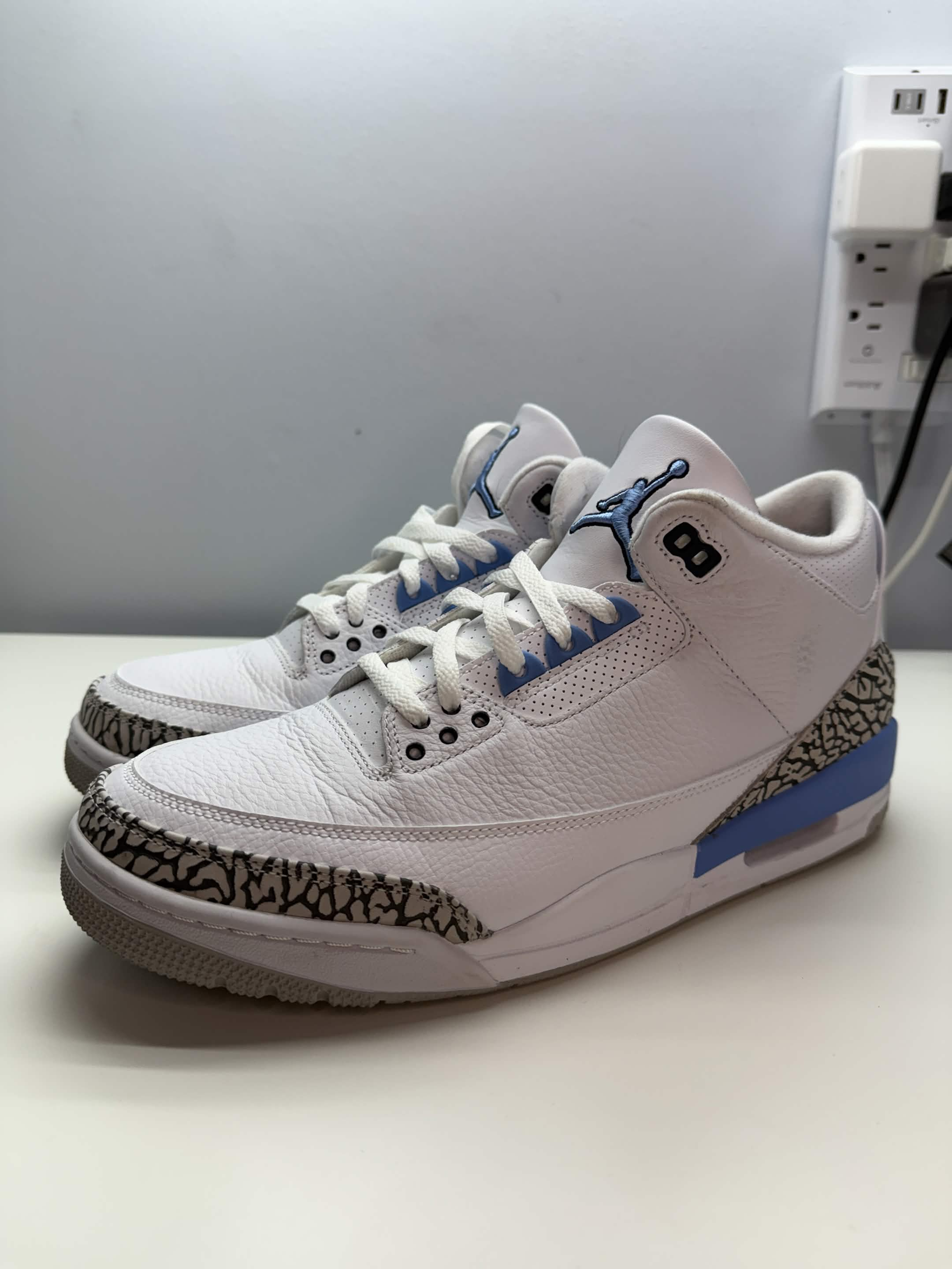 Air Jordan Retro 3 UNC - Size 11.5