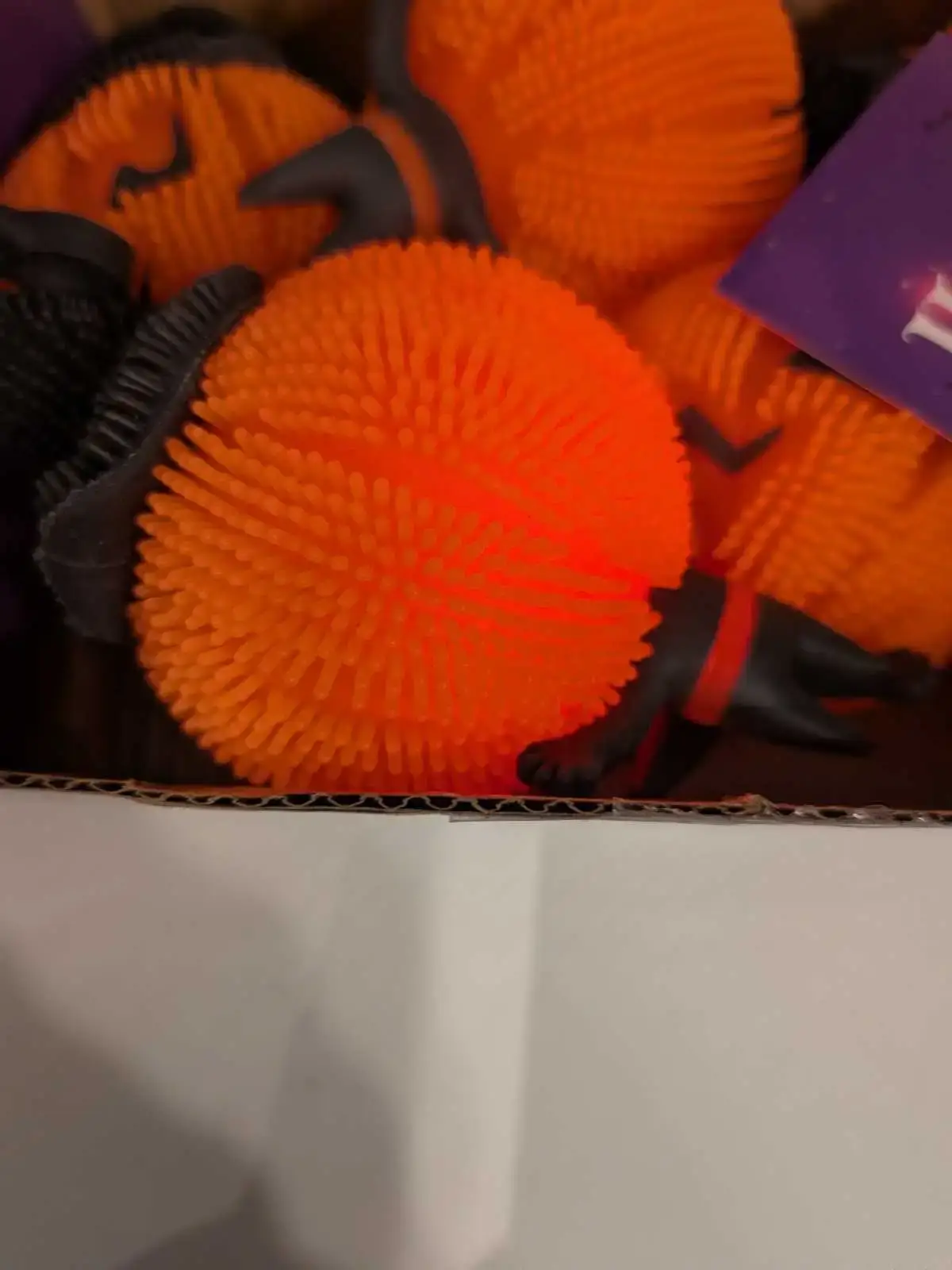 Wupsaoe Halloween Light-Up Pumpkin Toys, 6 Pack - photo 5