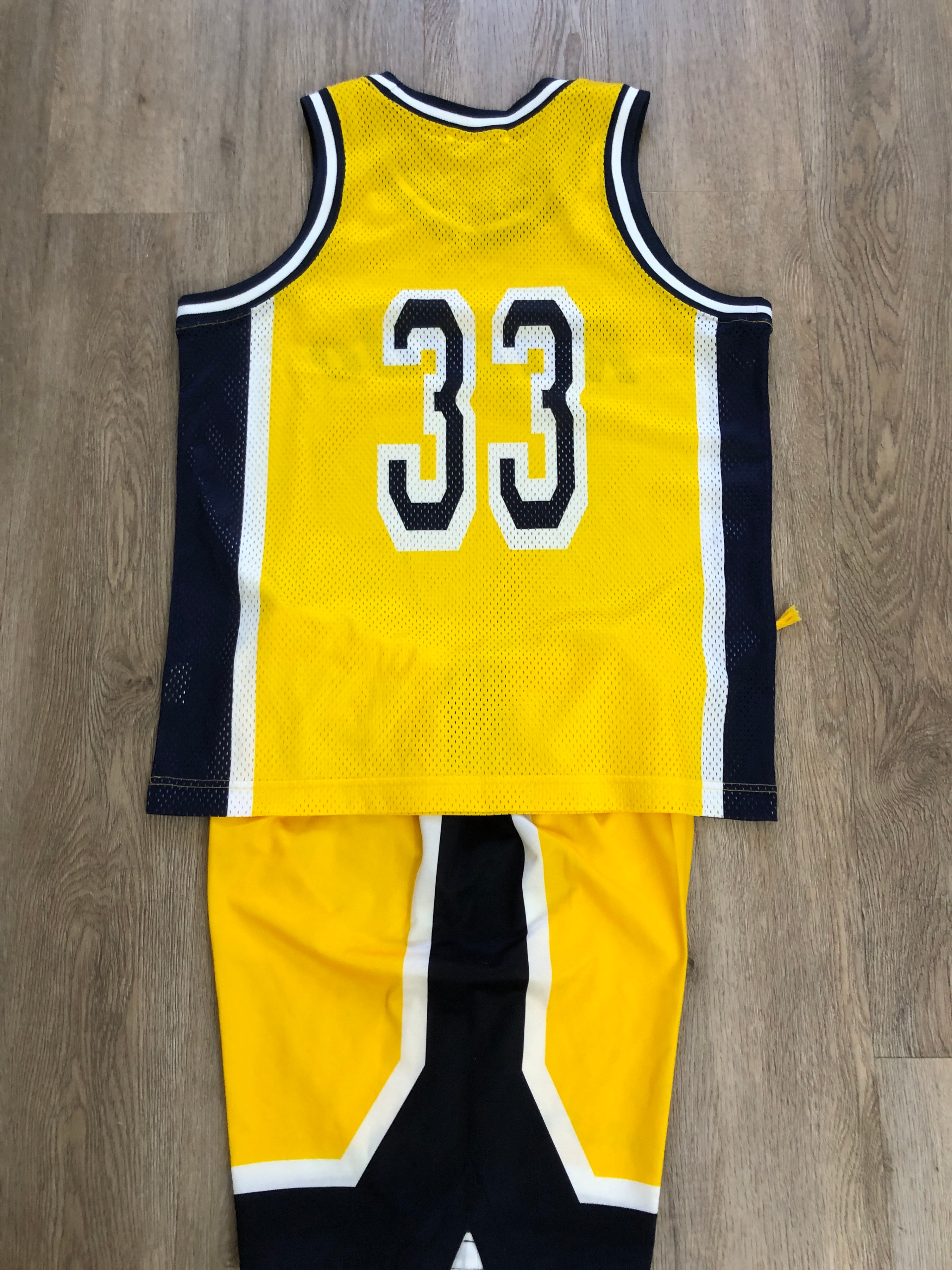 New! Rapido Basketball Jersey and Shorts Set - photo 2