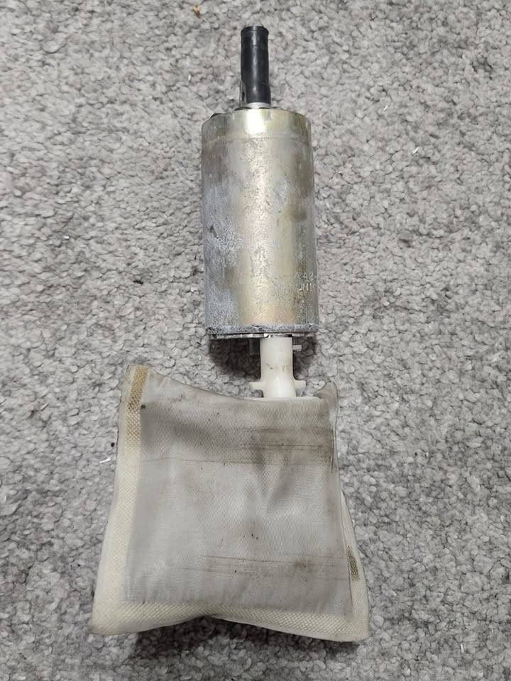OEM Subaru GC8 EJ20 Fuel Pump