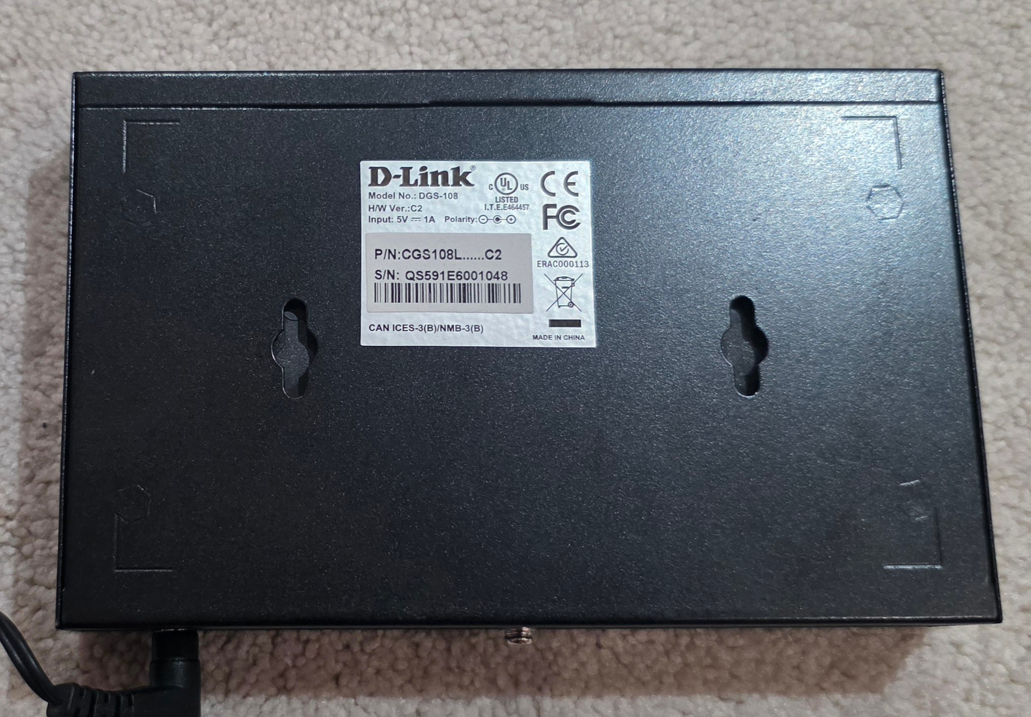 D-Link DGS-108 8-Port Gigabit Desktop Switch - photo 2
