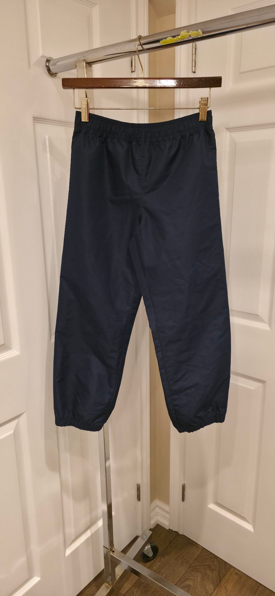 Kids Joe Fresh navy pants, size M/M (7-8)