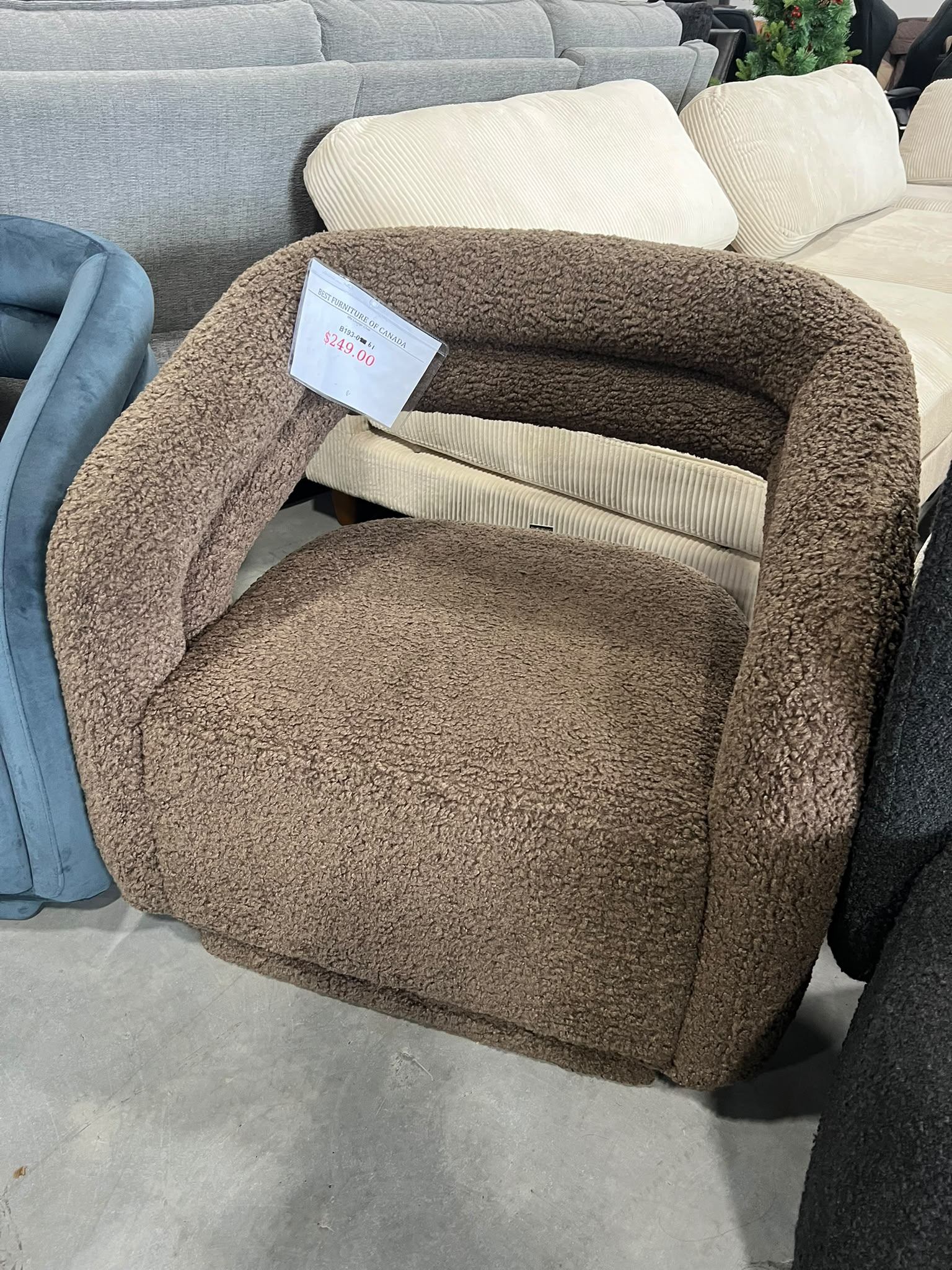 Boucle Barrel Accent Chair $249 🪑 Brand New - photo 5