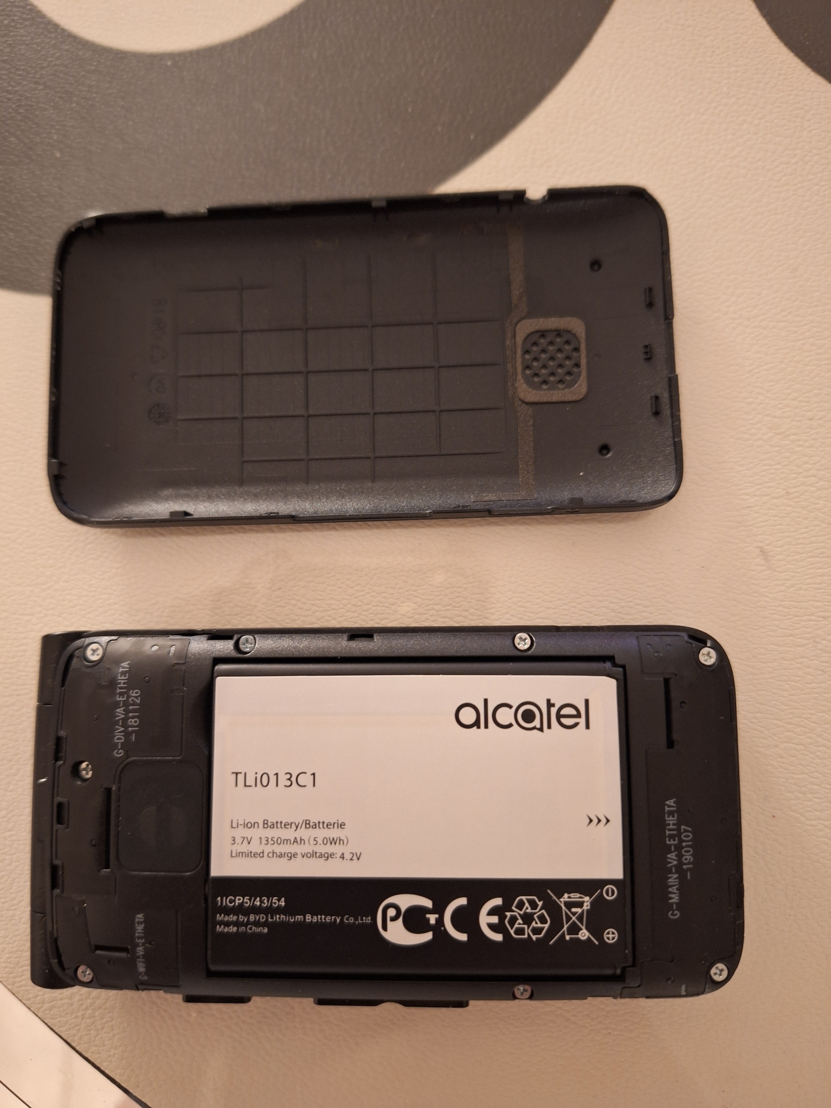 Alcatel GO FLIP PHONE - PRICE FIRM - photo 3