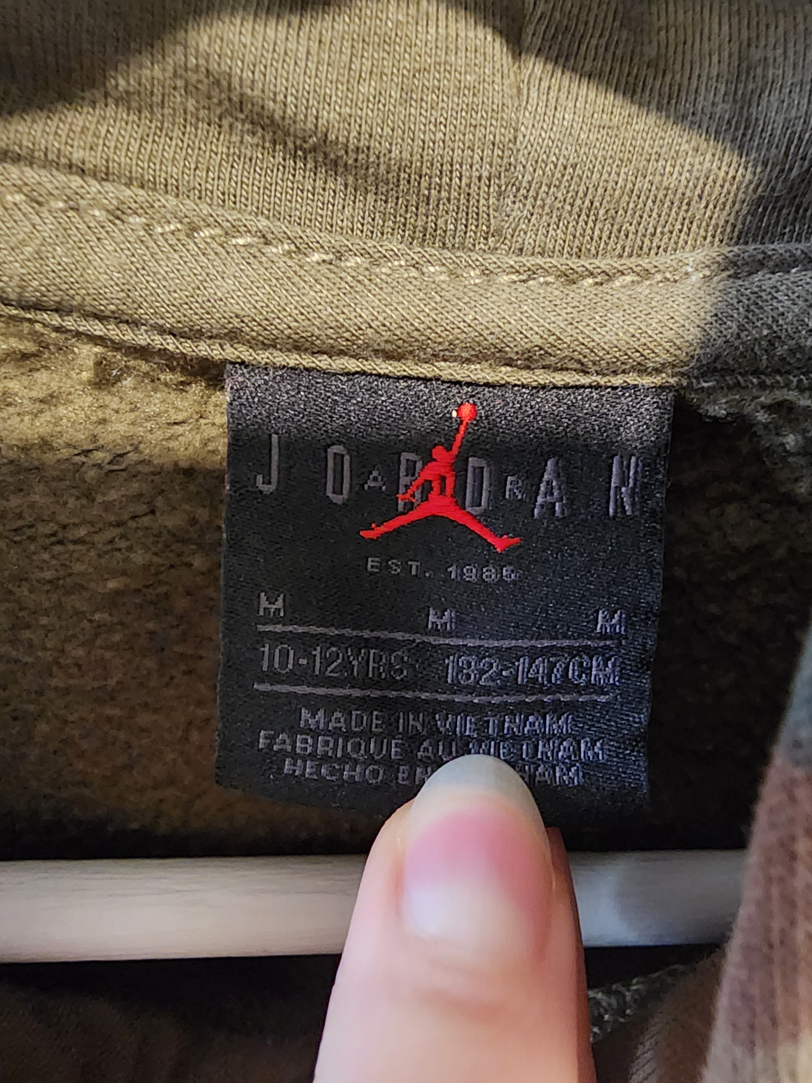 Air Jordan kids age 10-12 M hoodie - photo 3