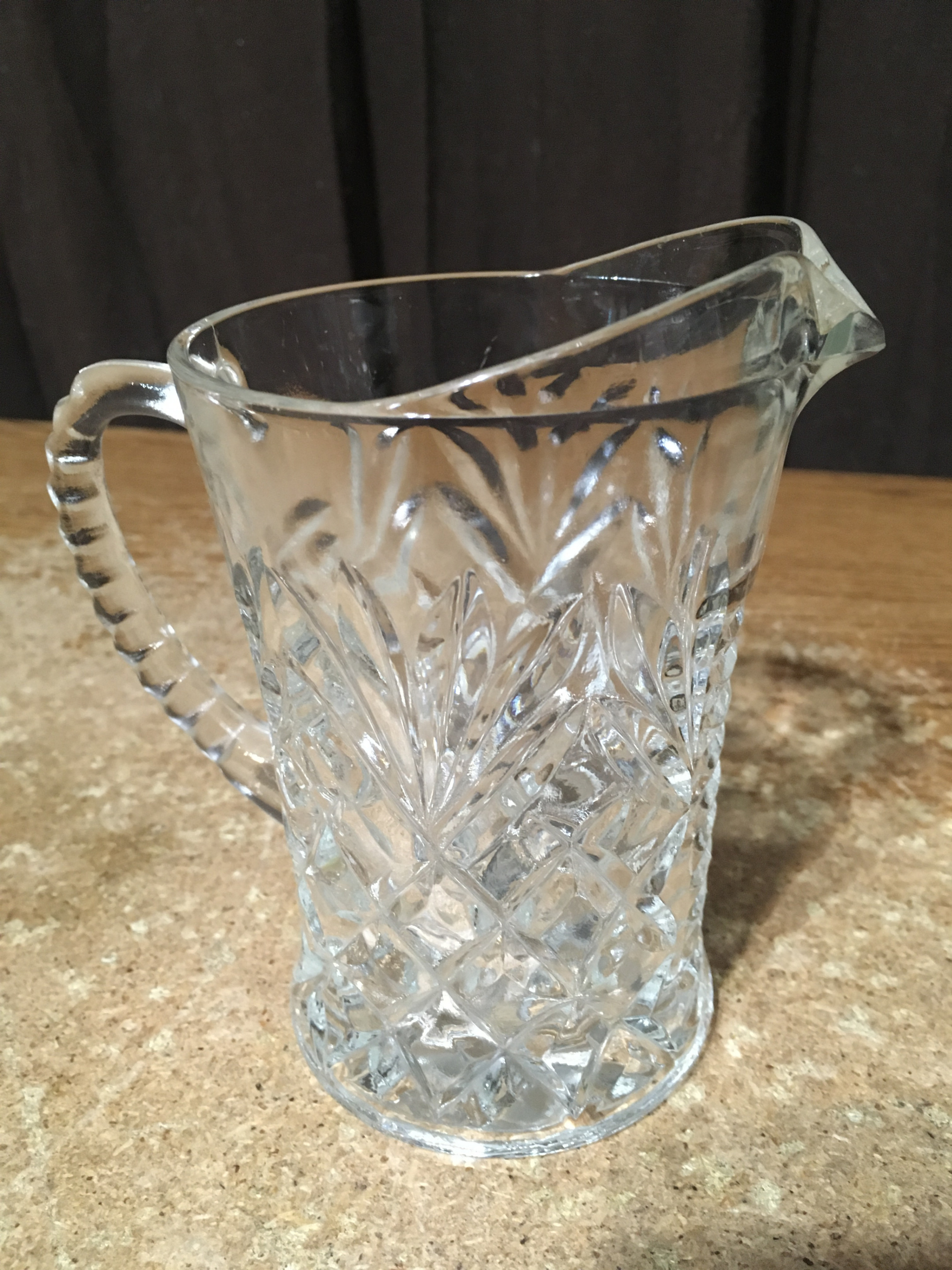 VINTAGE ANCHOR HOCKING PINEAPPLE CUT GLASS CLEAR PITCHER CREAMER - photo 2