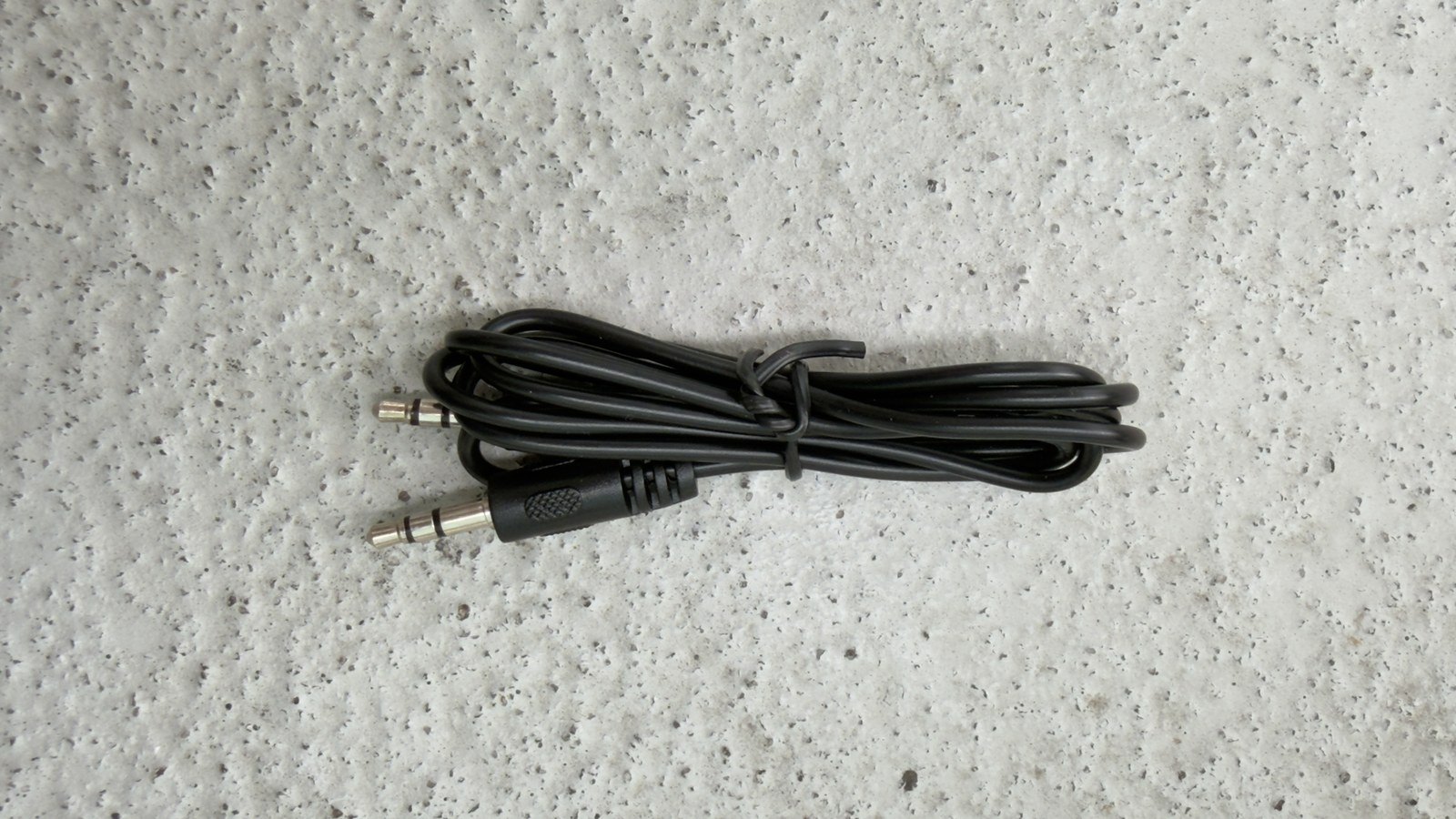 AUX Cords 3.5mm Male to Male – Car / Speaker Audio, $5 Each - photo 2