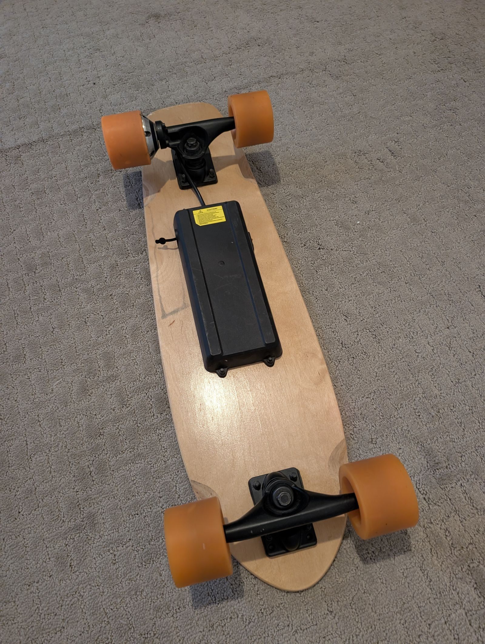 Electric skateboard (needs a quick fix)