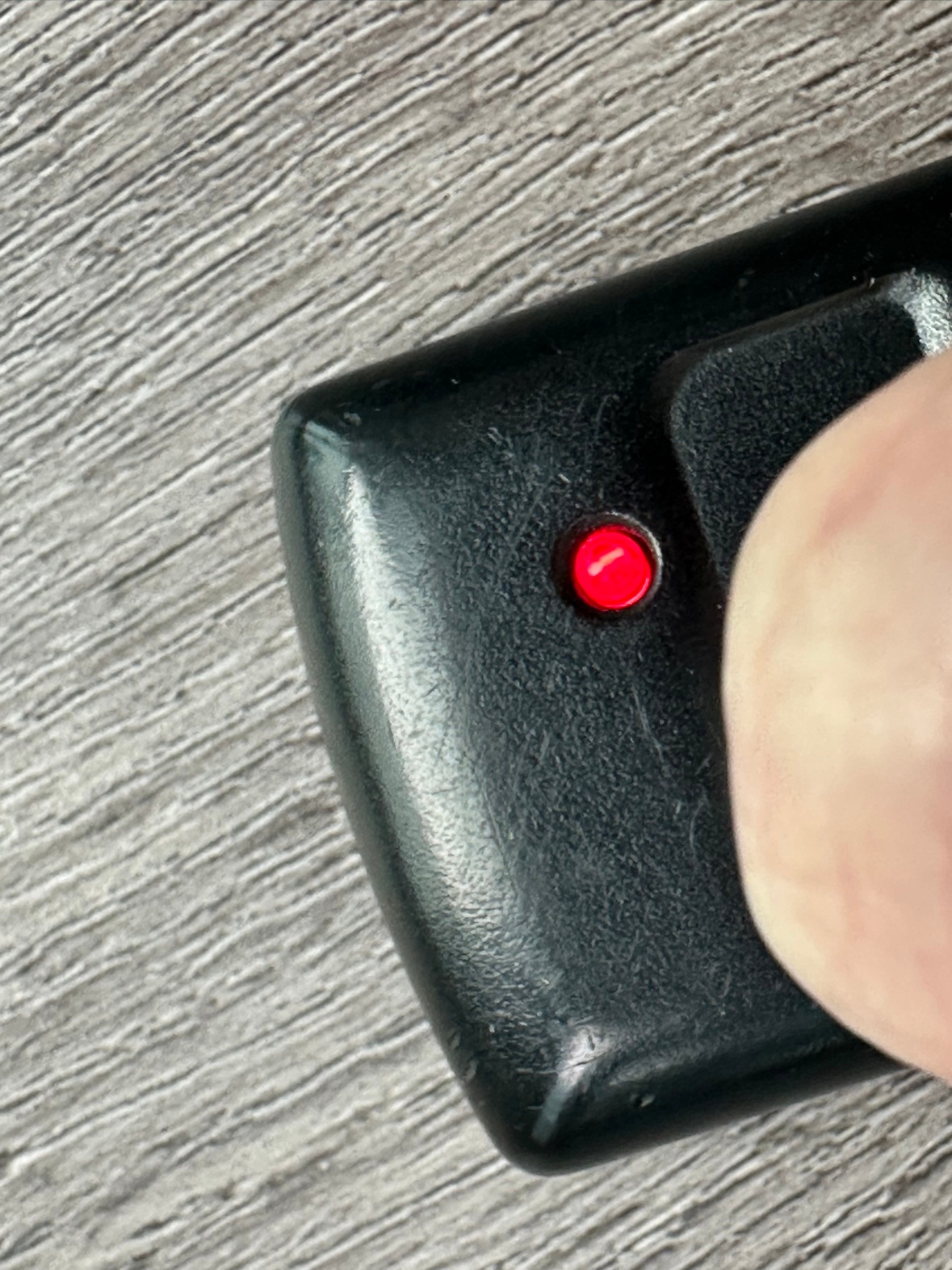 DoorKing DKS Single-Button Gate / Garage Door Remote - photo 2