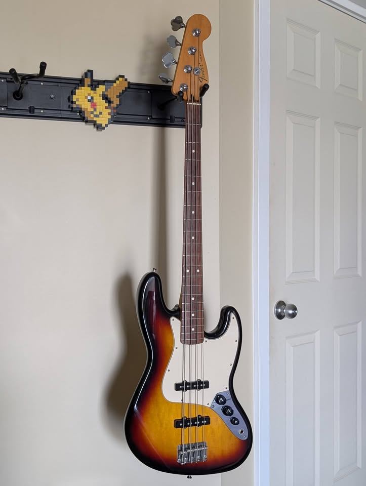 Fender Jazz Bass (MIM 2009) - photo 3