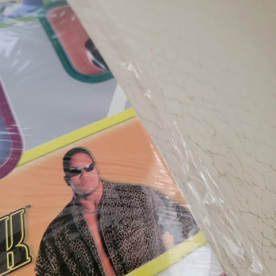 Vintage WWF Attitude Era Gift Wrap Sealed — Rock Chyna Road Dogg - photo 4