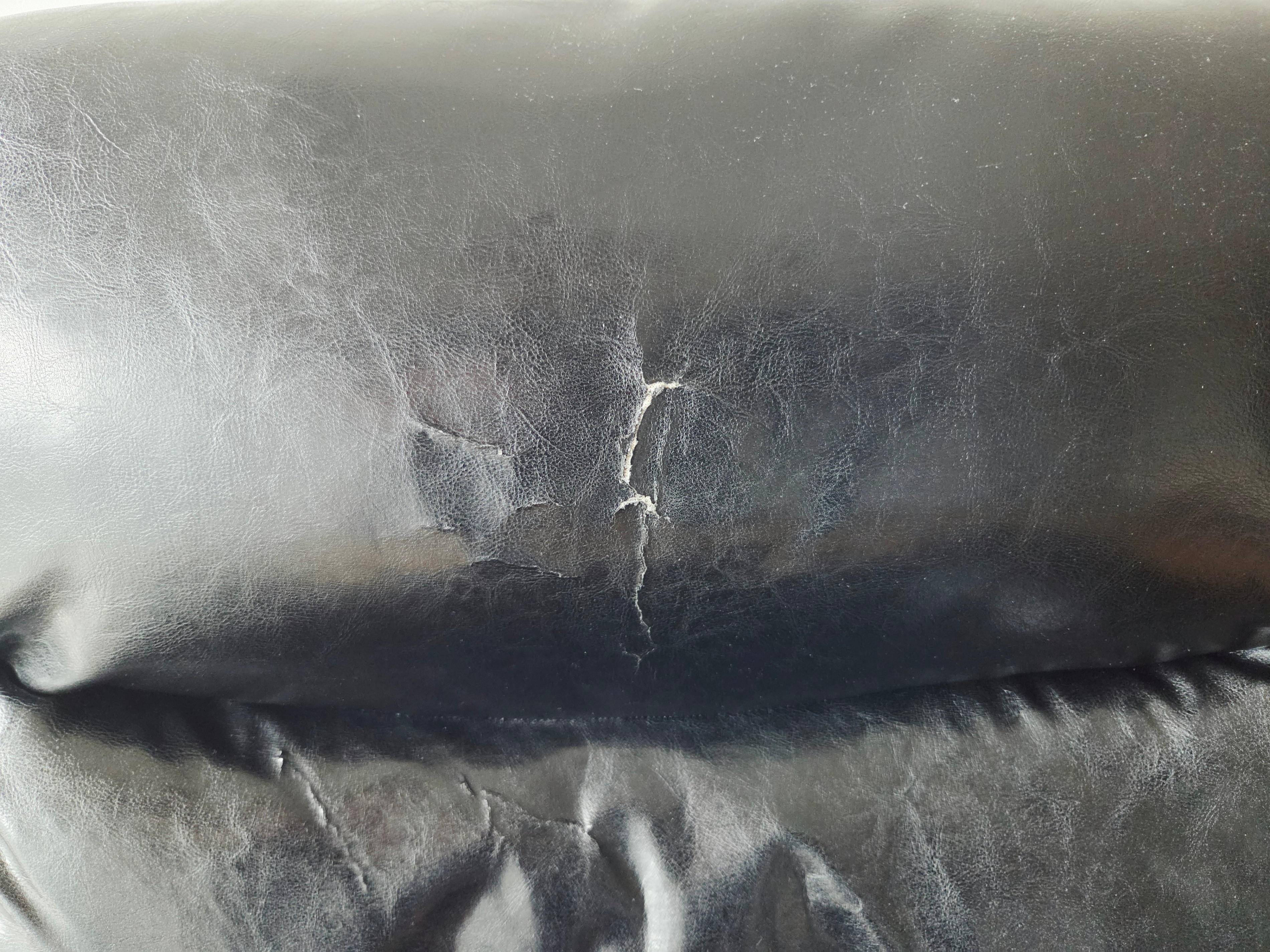 Leon's Black Power Recliner - photo 5