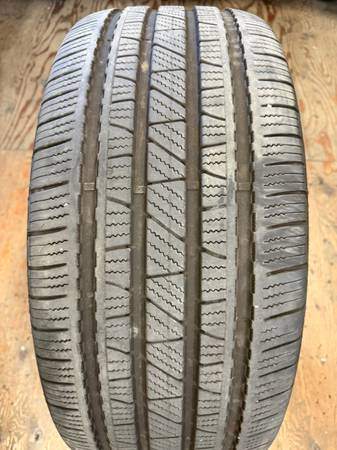PAIR of 275/50/20 Cooper Discoverer SRX LE MO with 70% tread