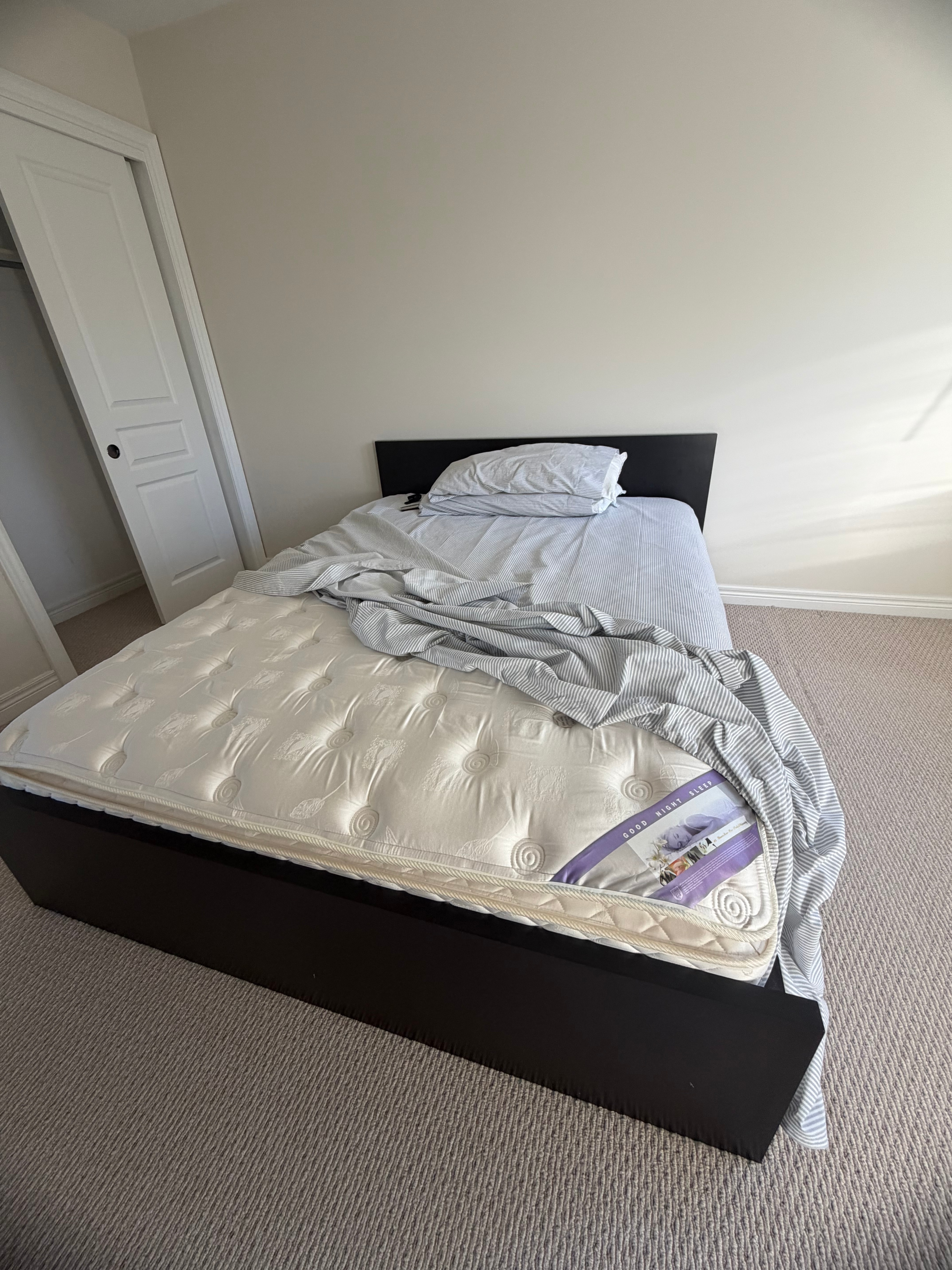 Queen Bed Frame + Spring Mattress - photo 3